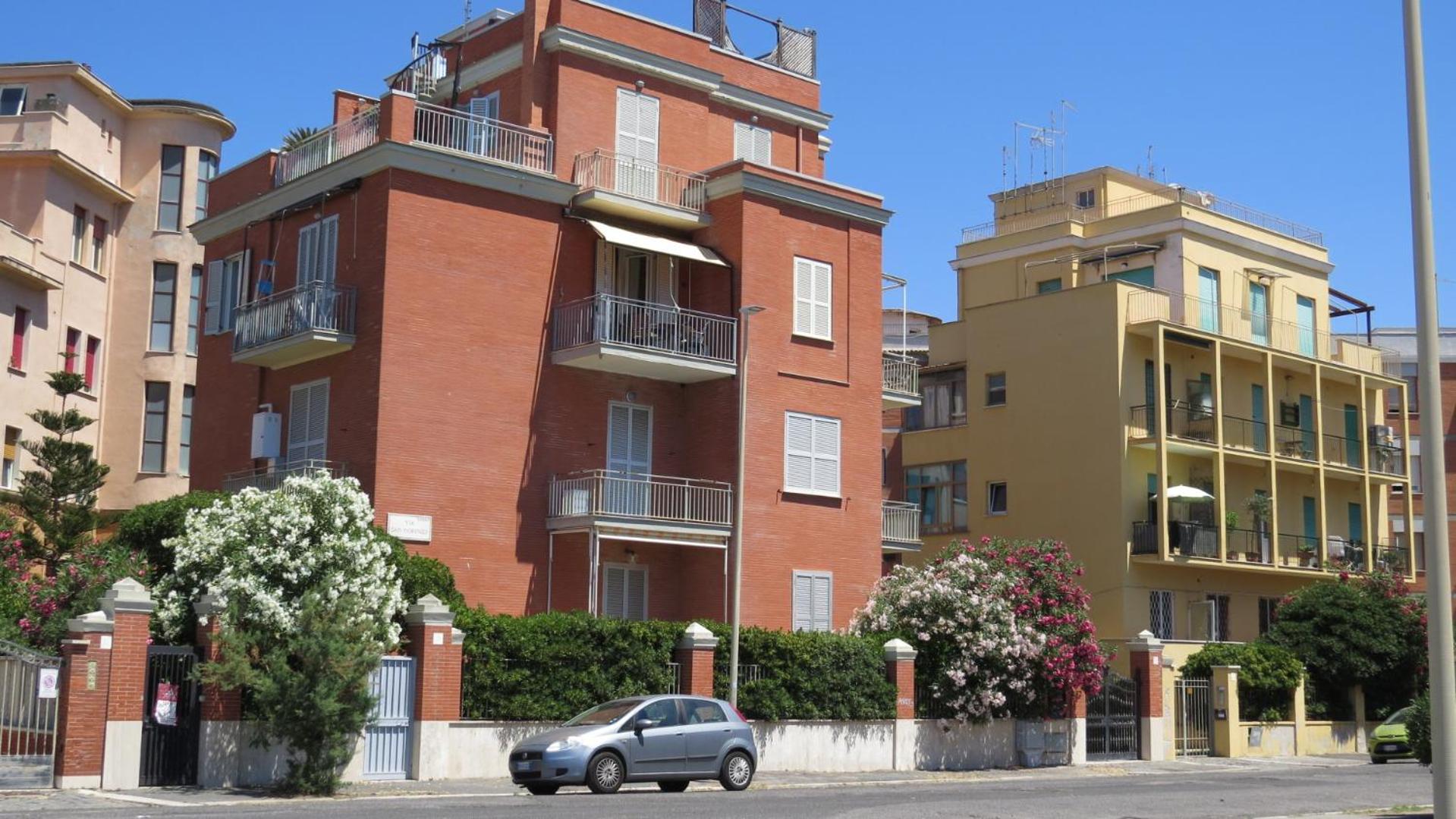 The Red Box Roma on the Beach photo 5