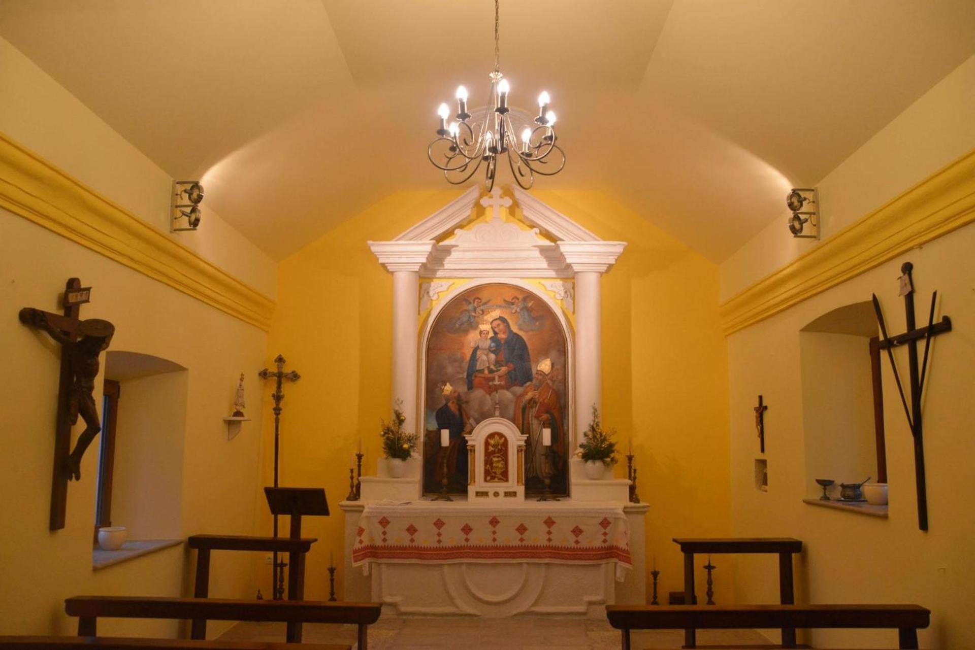 Photo 12