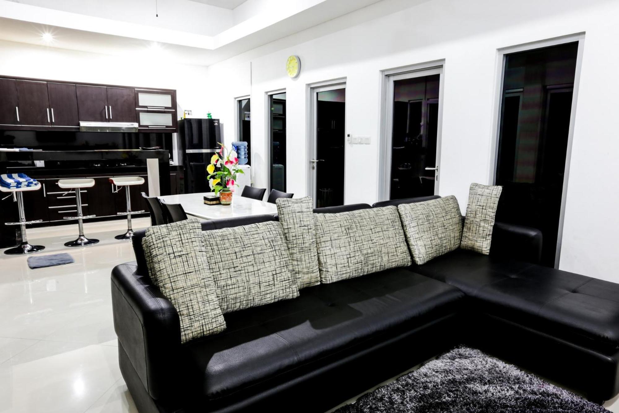 Villa Cinta Kelapa view 3