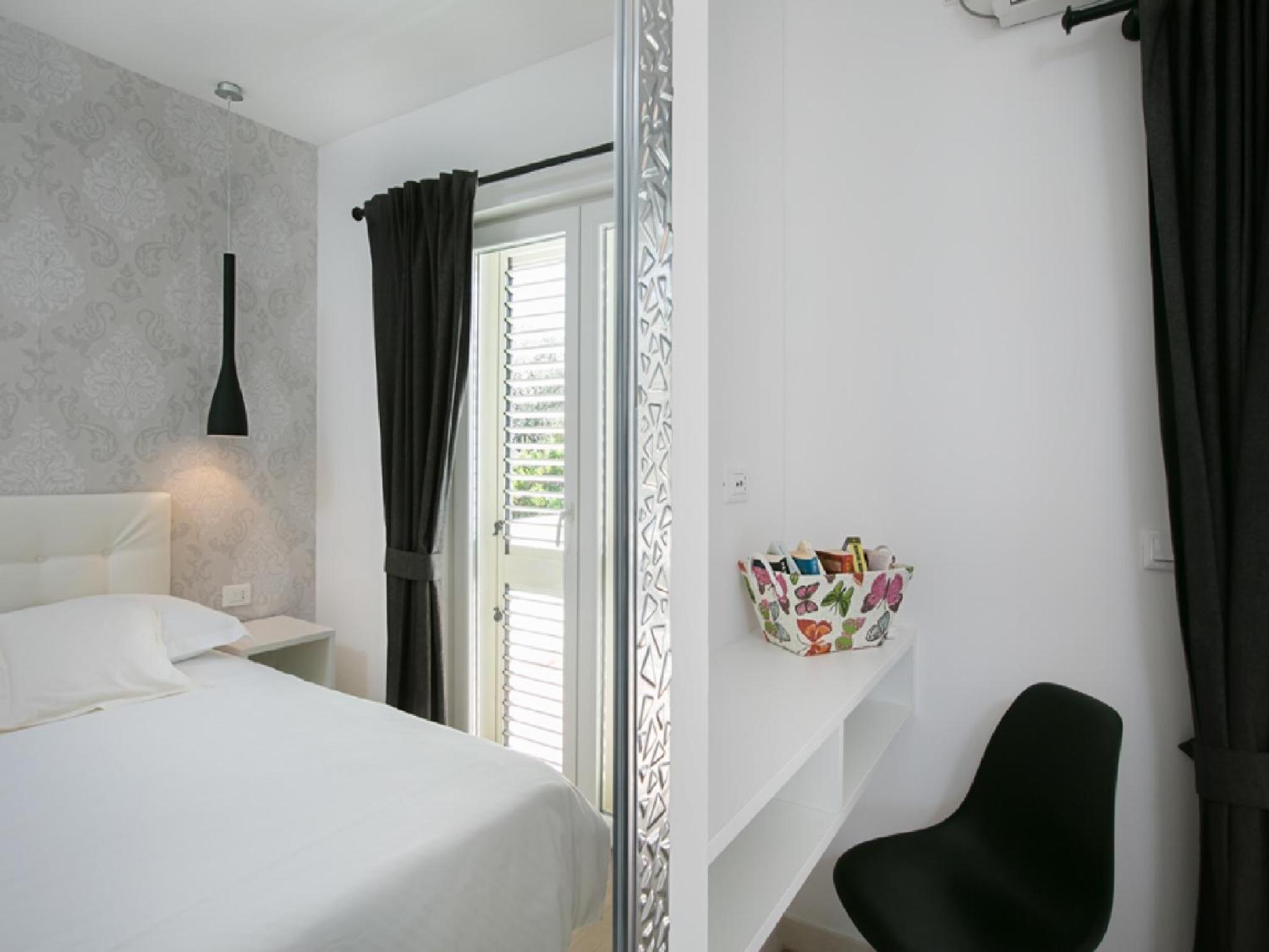 Apartments Carol Royal