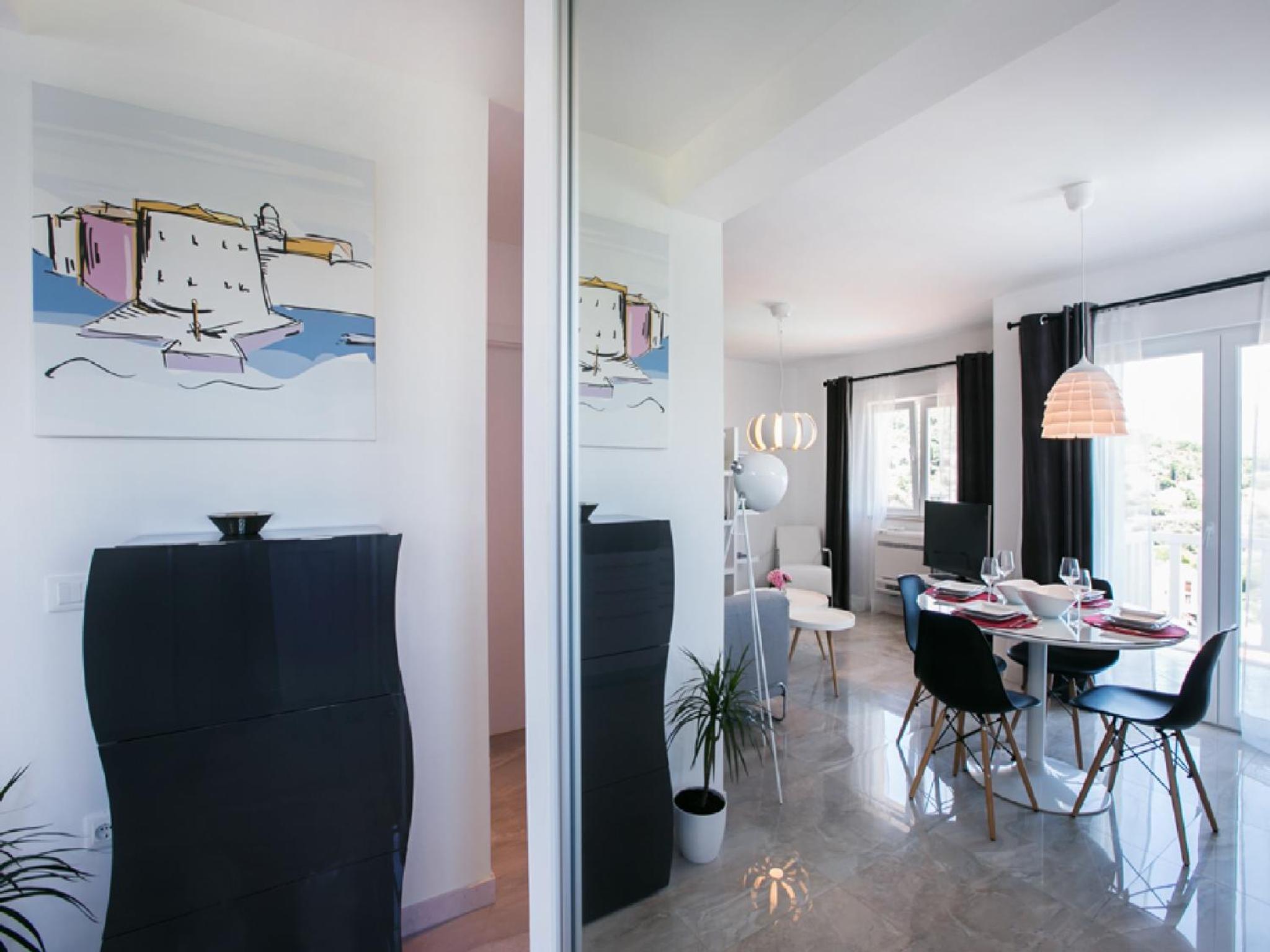 Apartments Carol Royal
