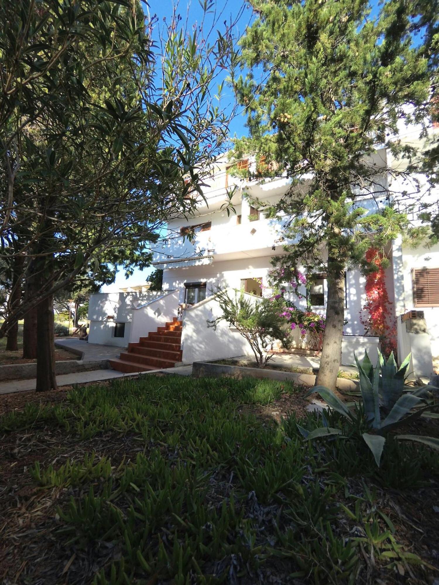 Novalja Apartments