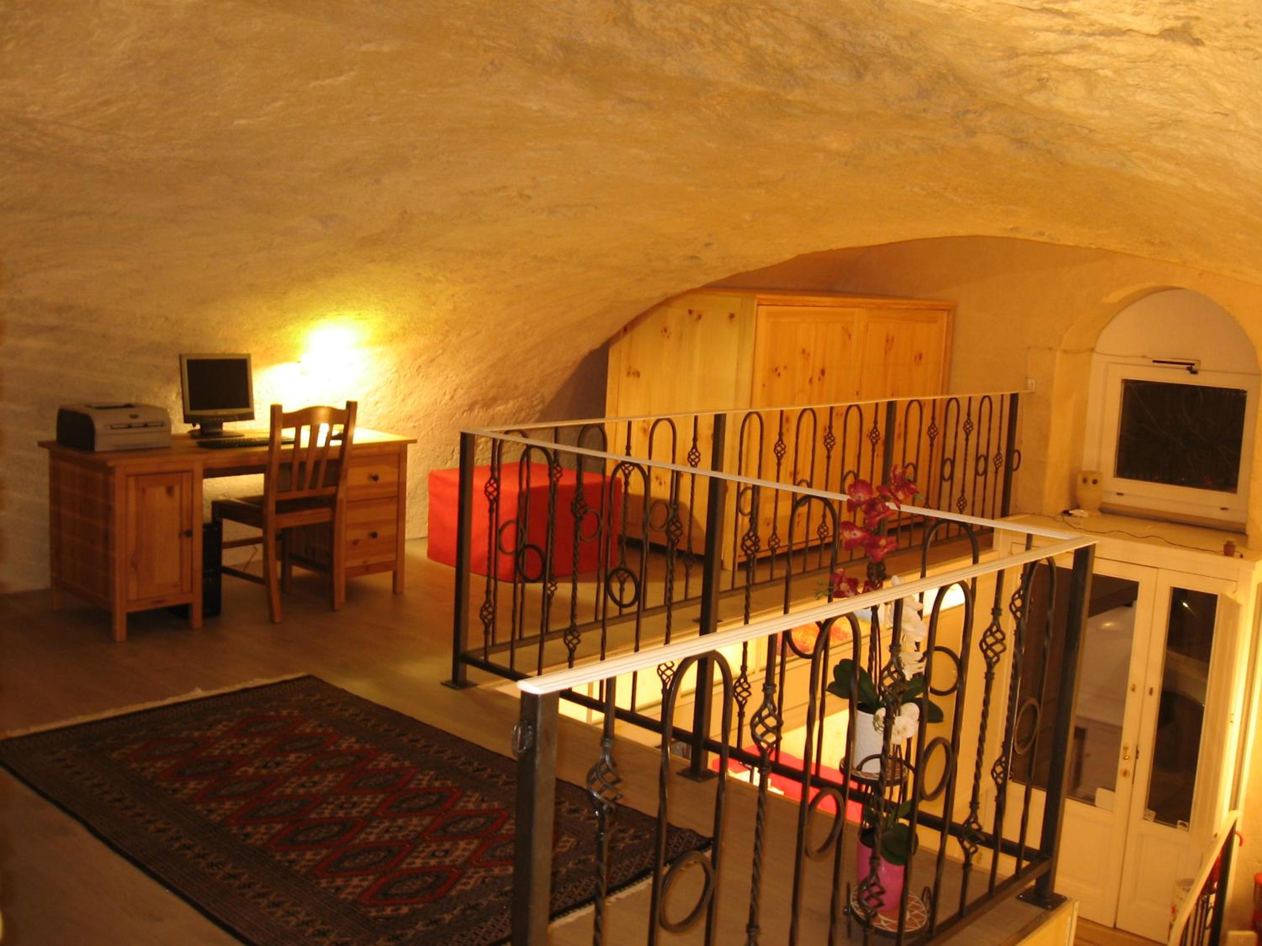 Photo 42