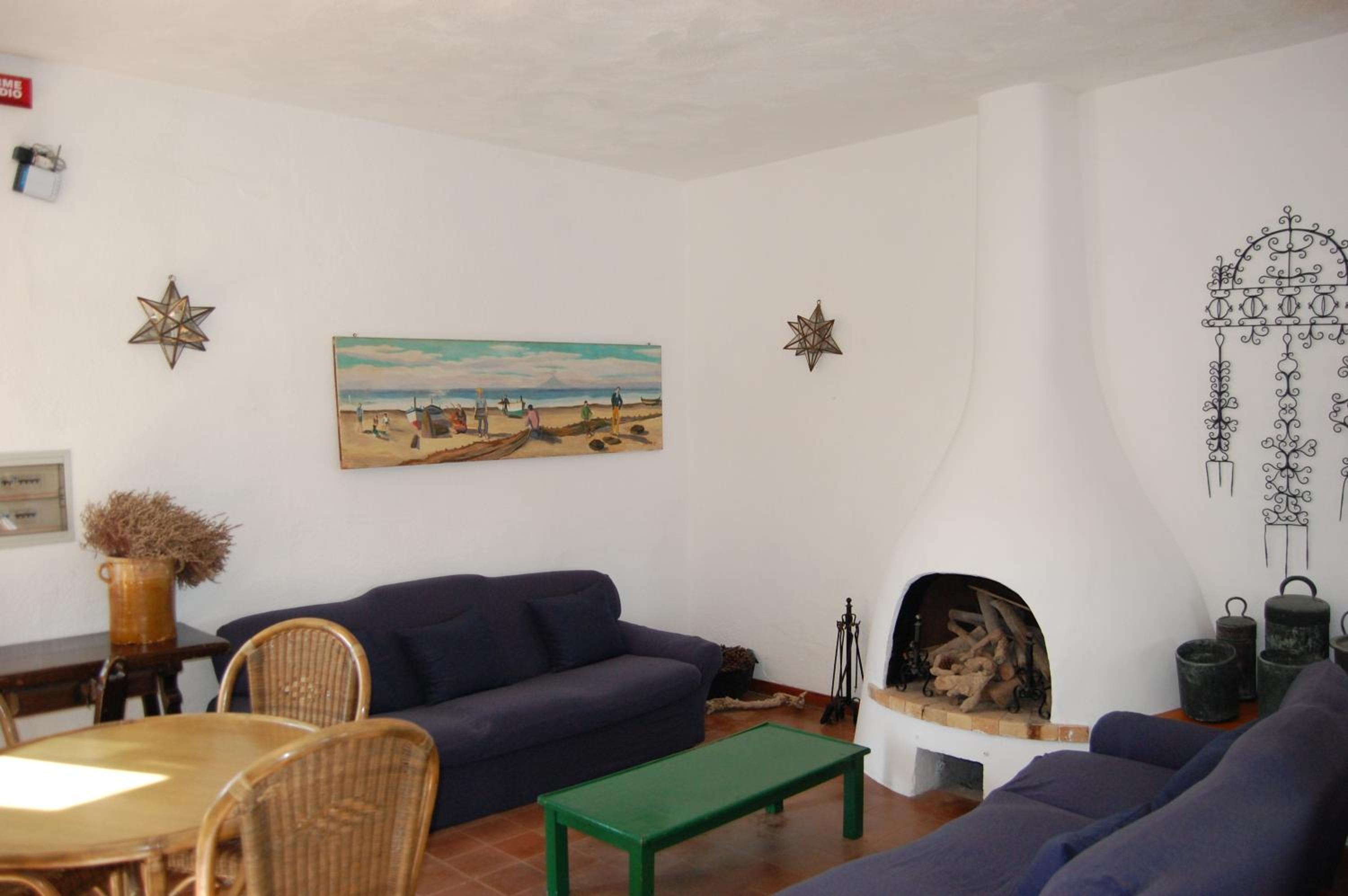 Vulcano Vacations - Hotel Conti - Property Image 3