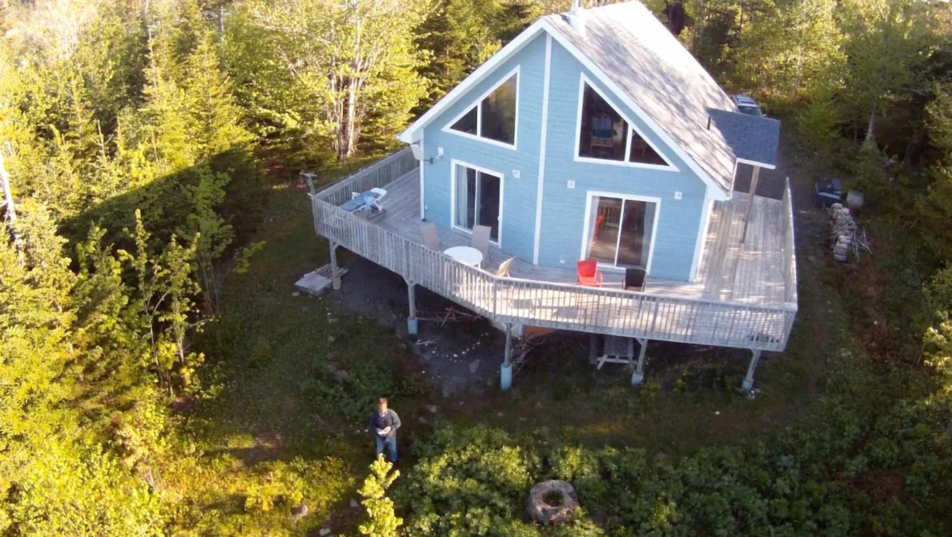 Bluenose House