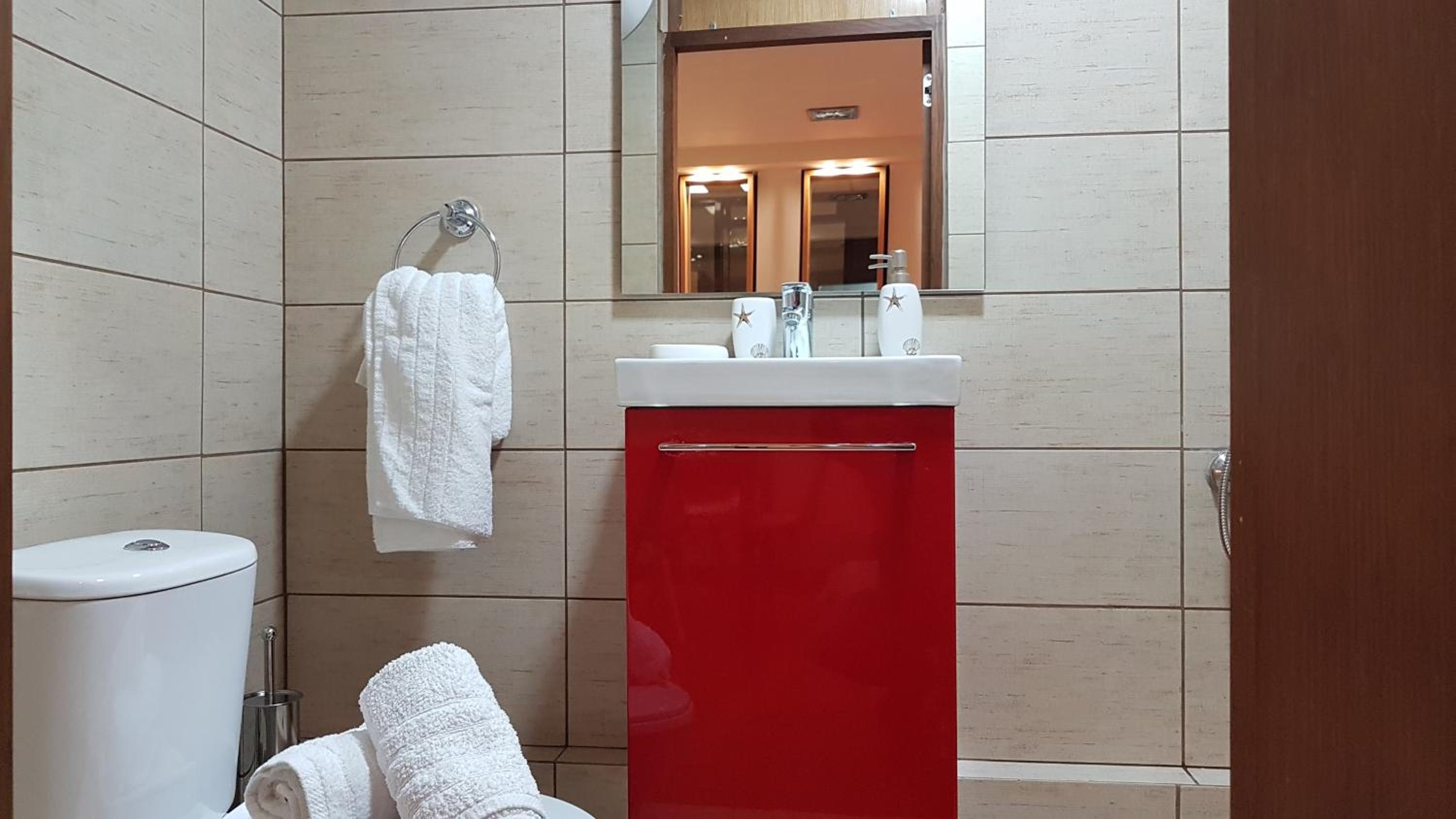 Errathens Cherry and Berry Apartments - Athens Center