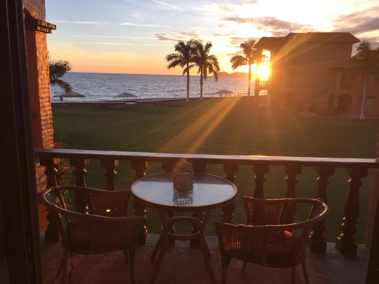 Condominio en Bahia Delfin