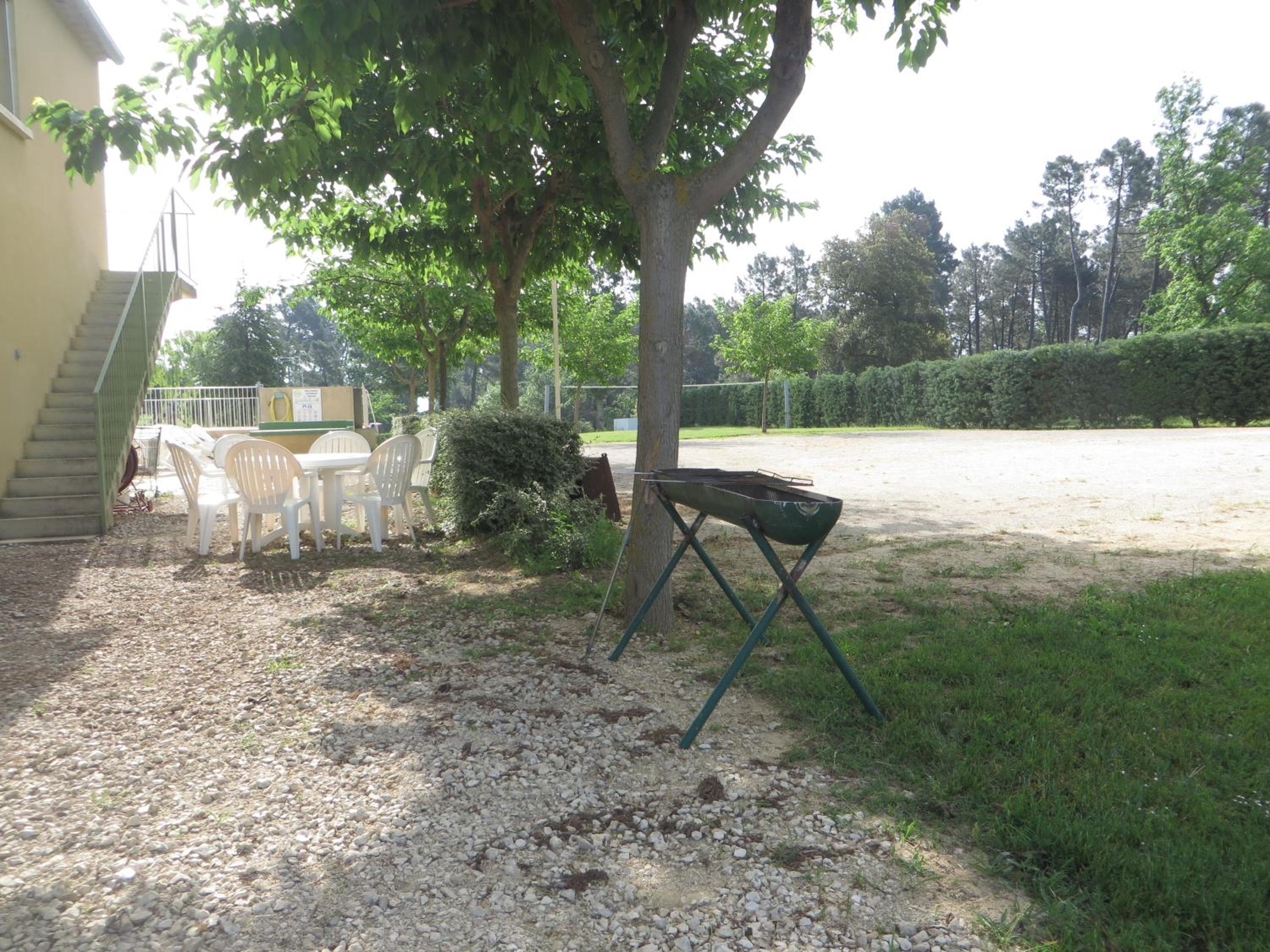 Camping la Rouviere les Pins view 2