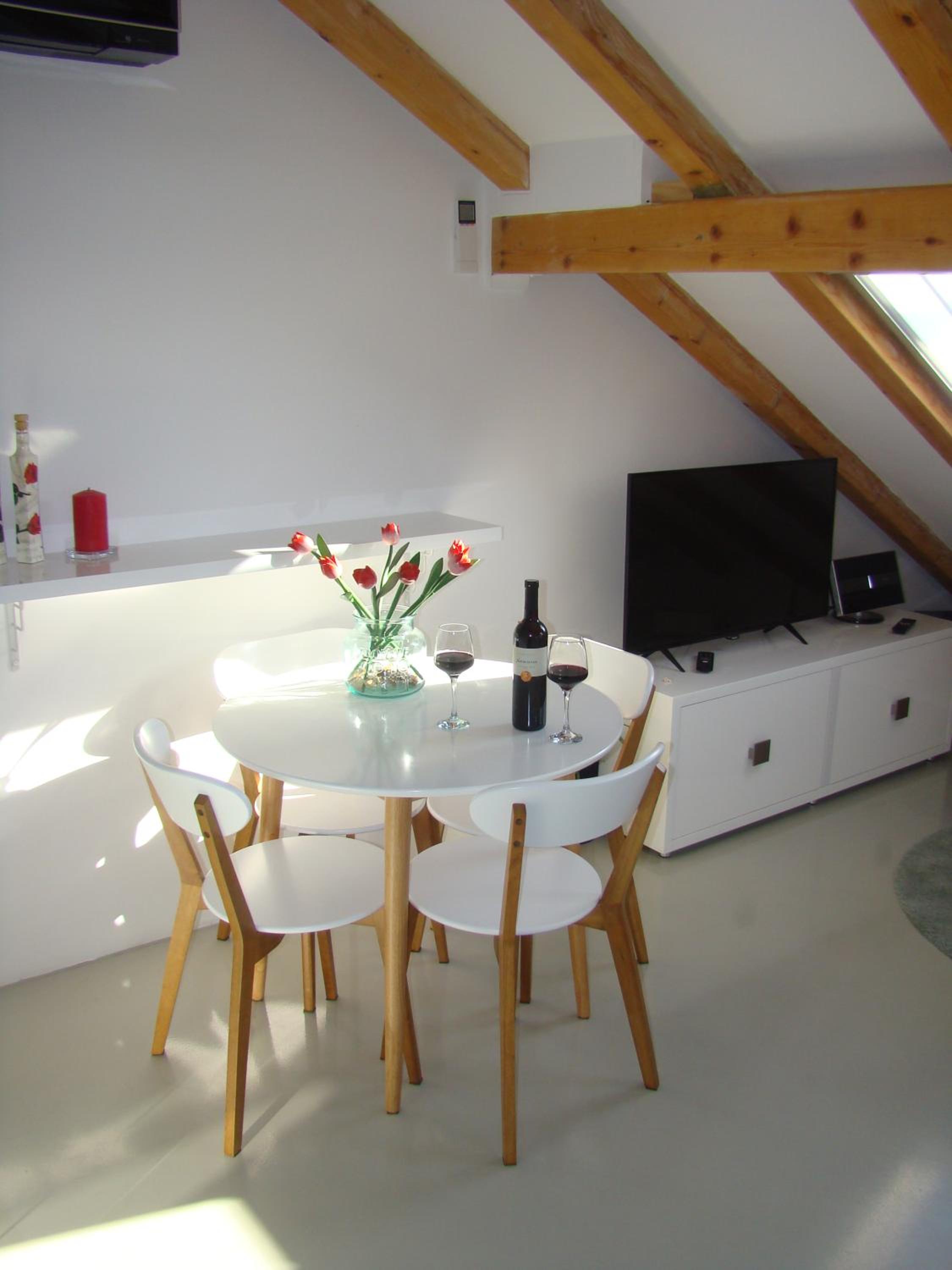 Kike Apartment