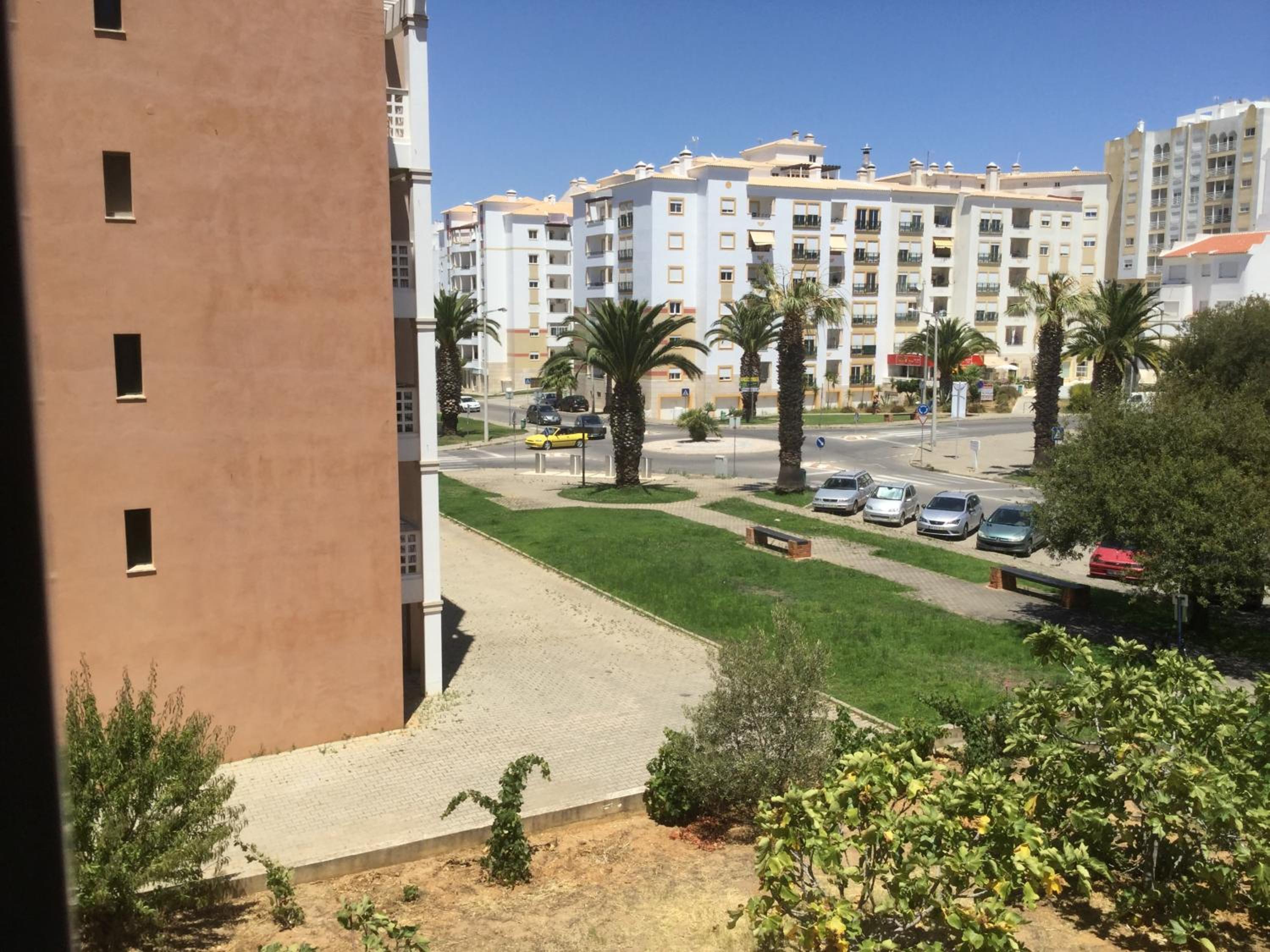 Olinda’s Two Bedroom Apartment view 4