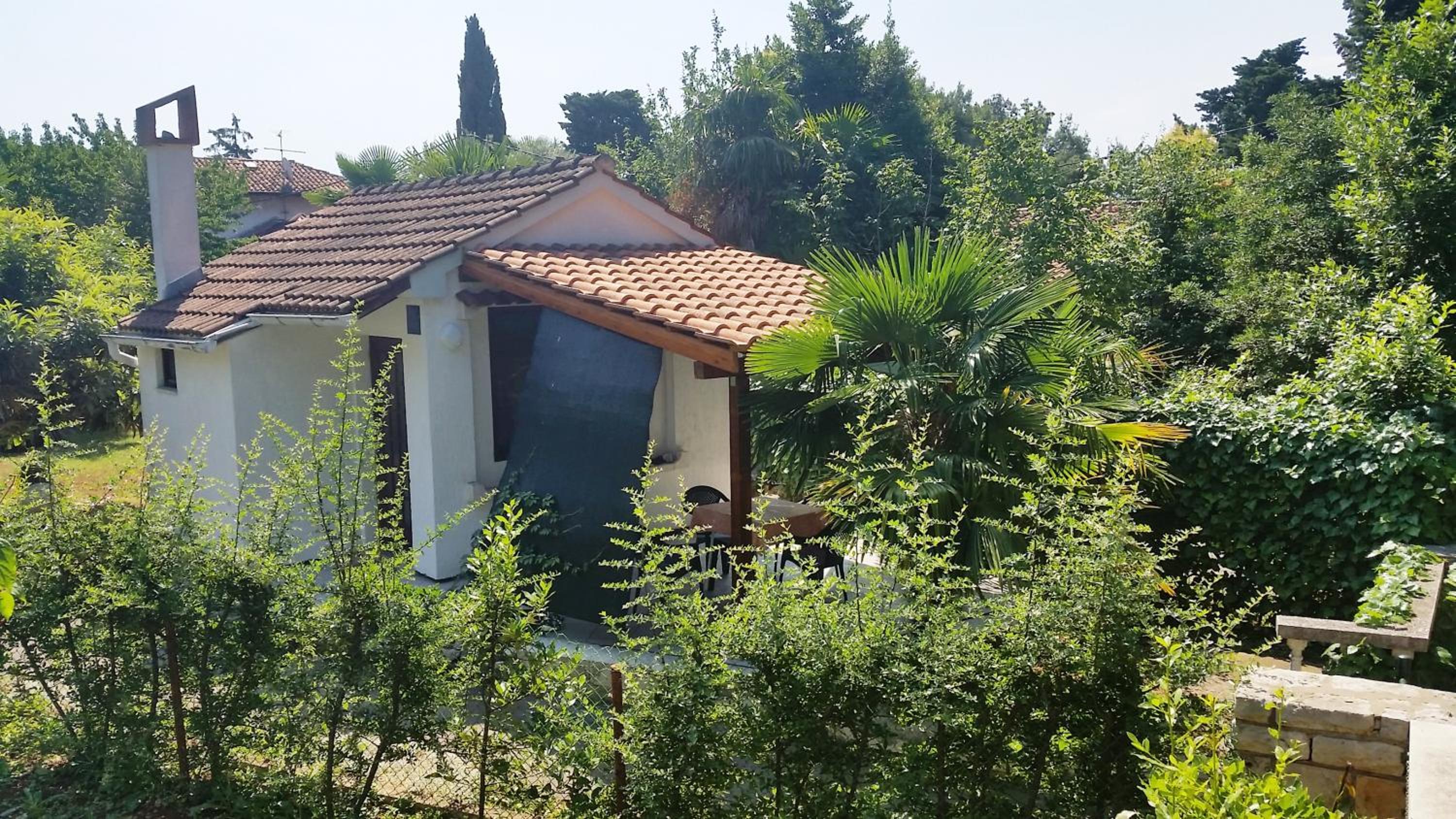 Holiday Home More view 2