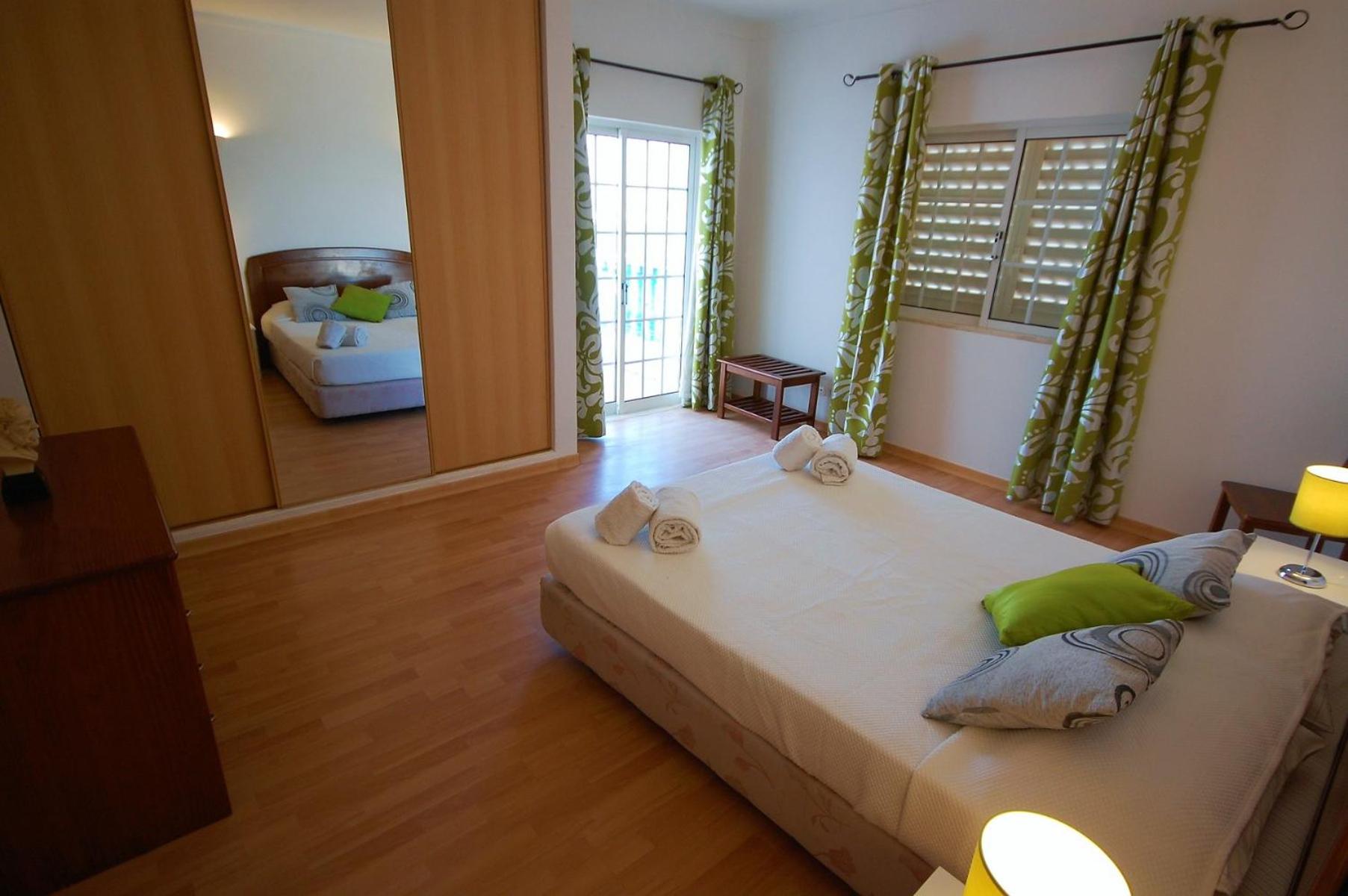 Casa da Eira - Private Villa - pool - Free wi-fi - Air Con view 3