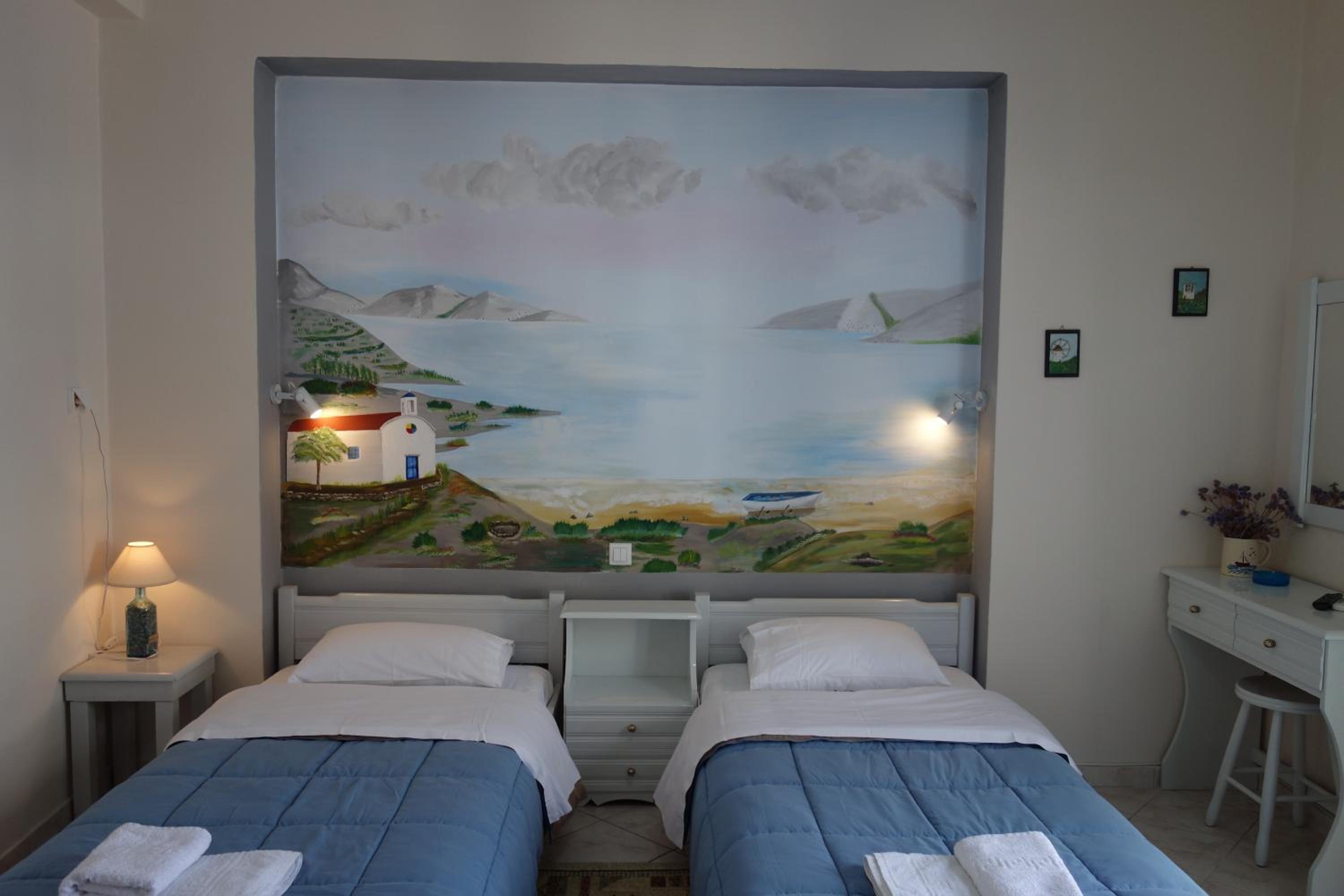 Noe Rooms