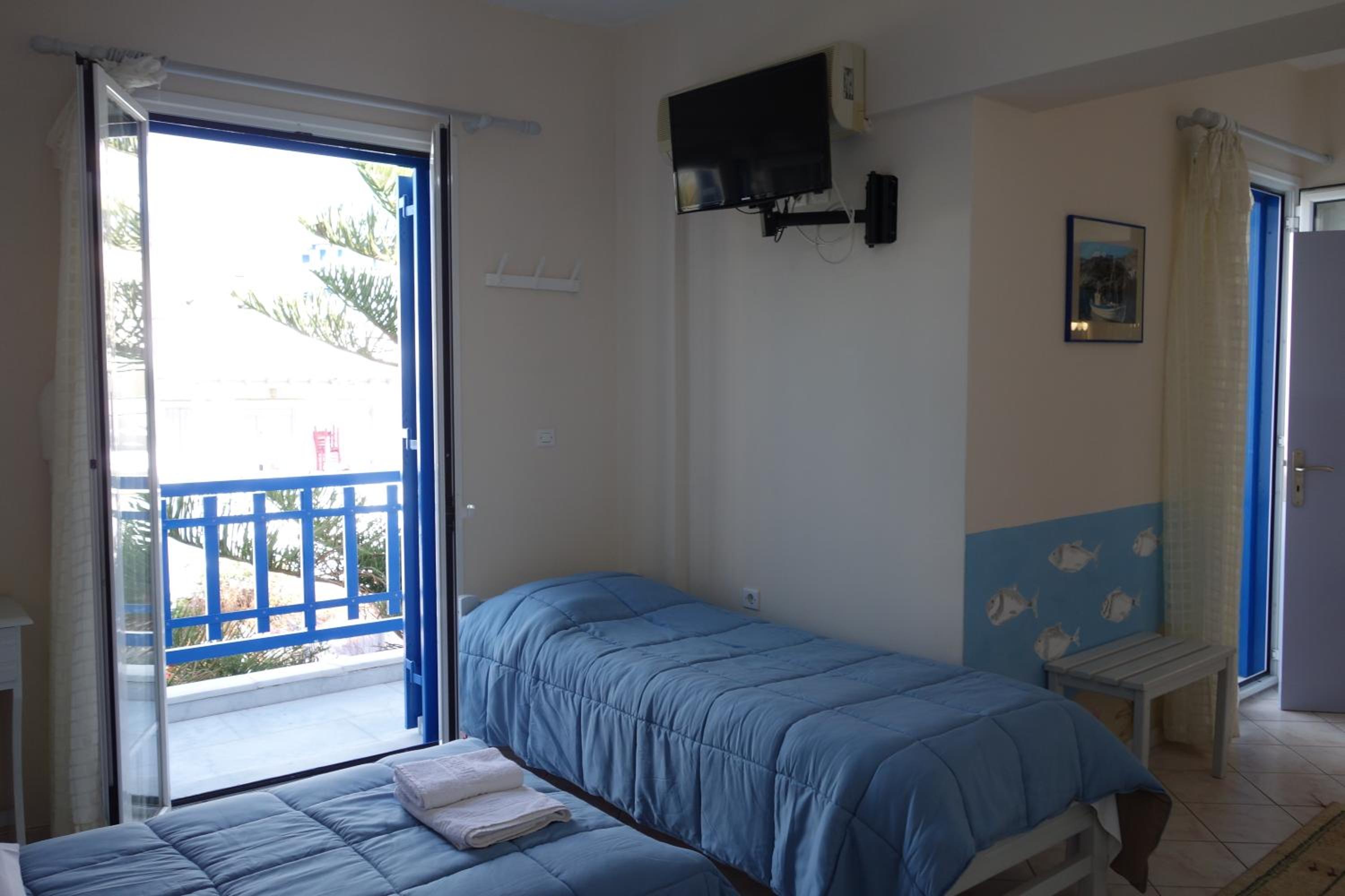 Noe Rooms
