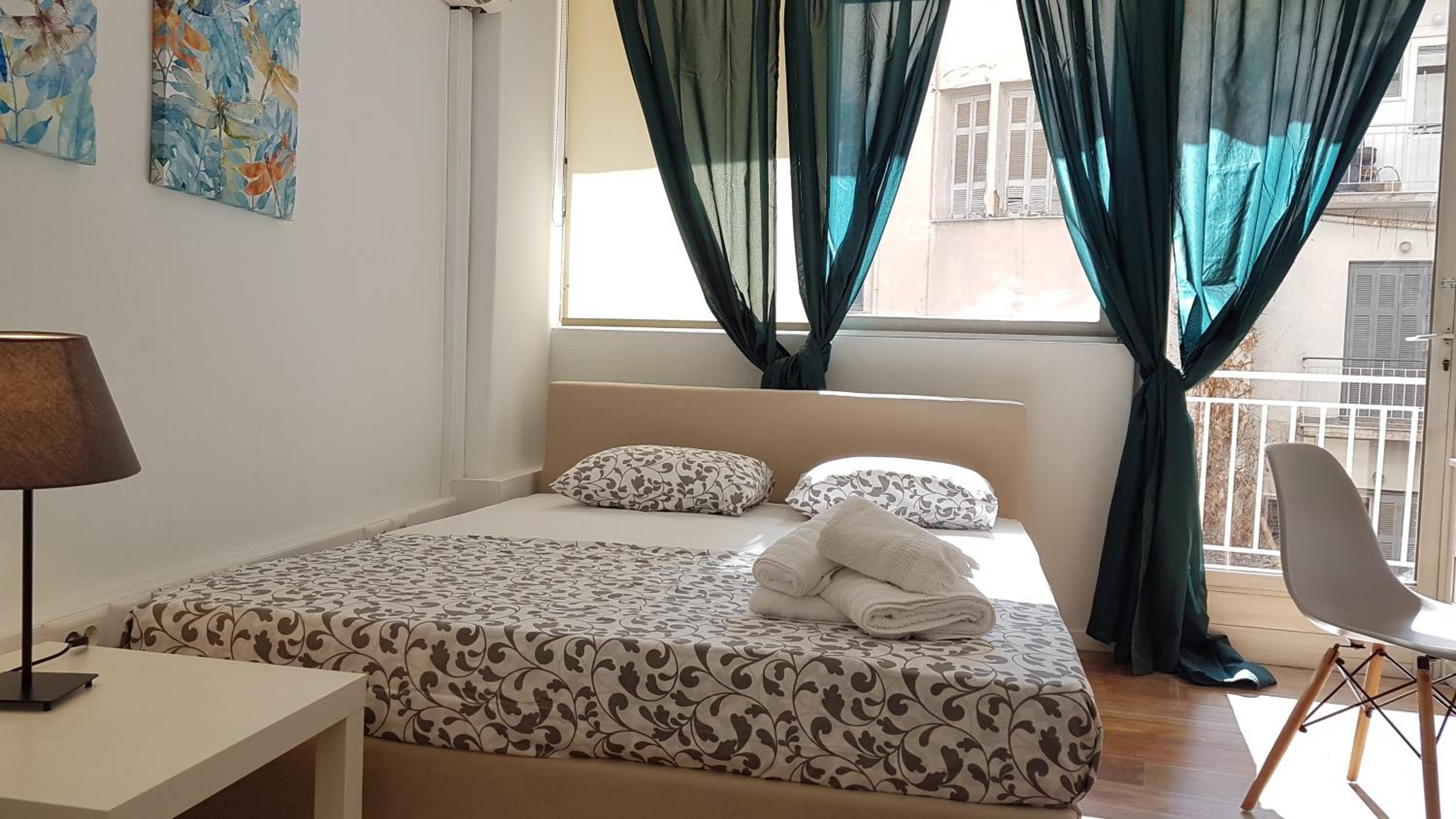 Errathens Cherry and Berry Apartments - Athens Center
