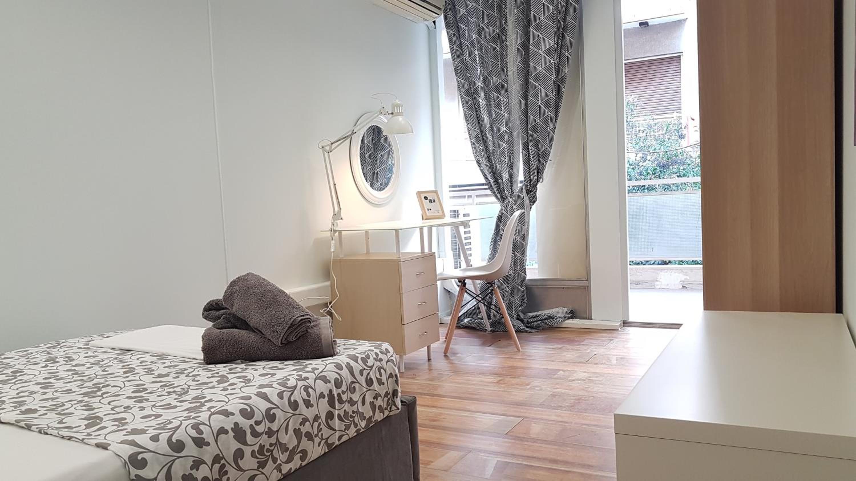 Errathens Cherry and Berry Apartments - Athens Center