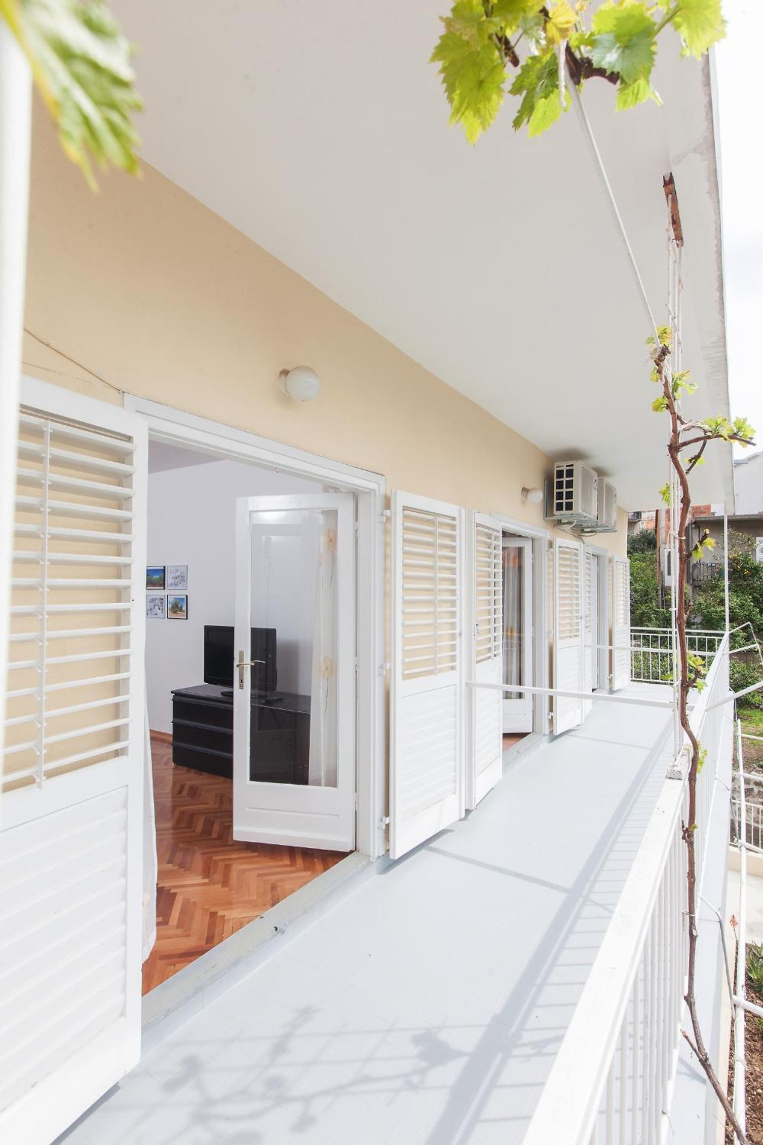 Apartments Bella view 4