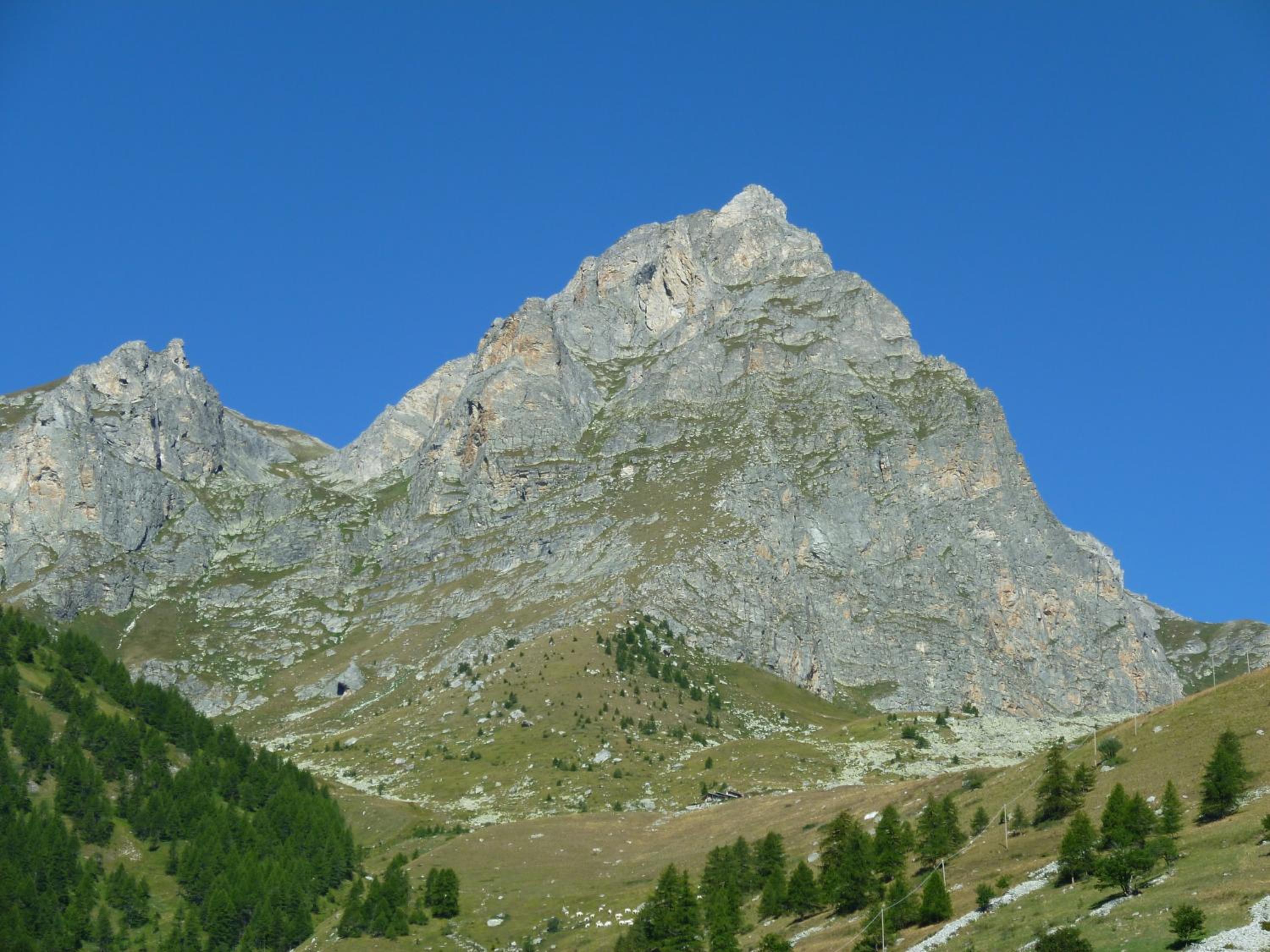 La Buneta view 4