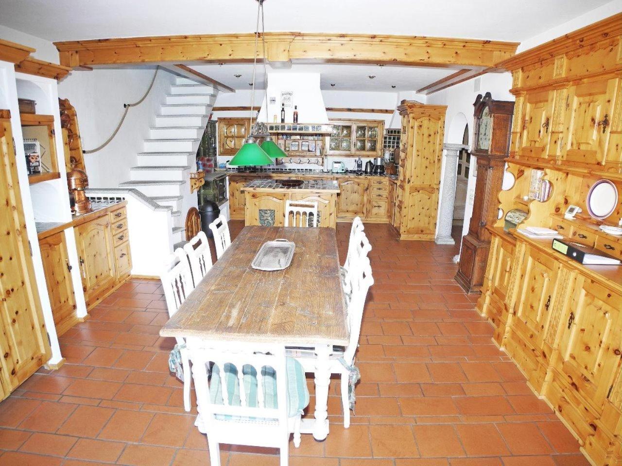 Villa Orselina App 7273