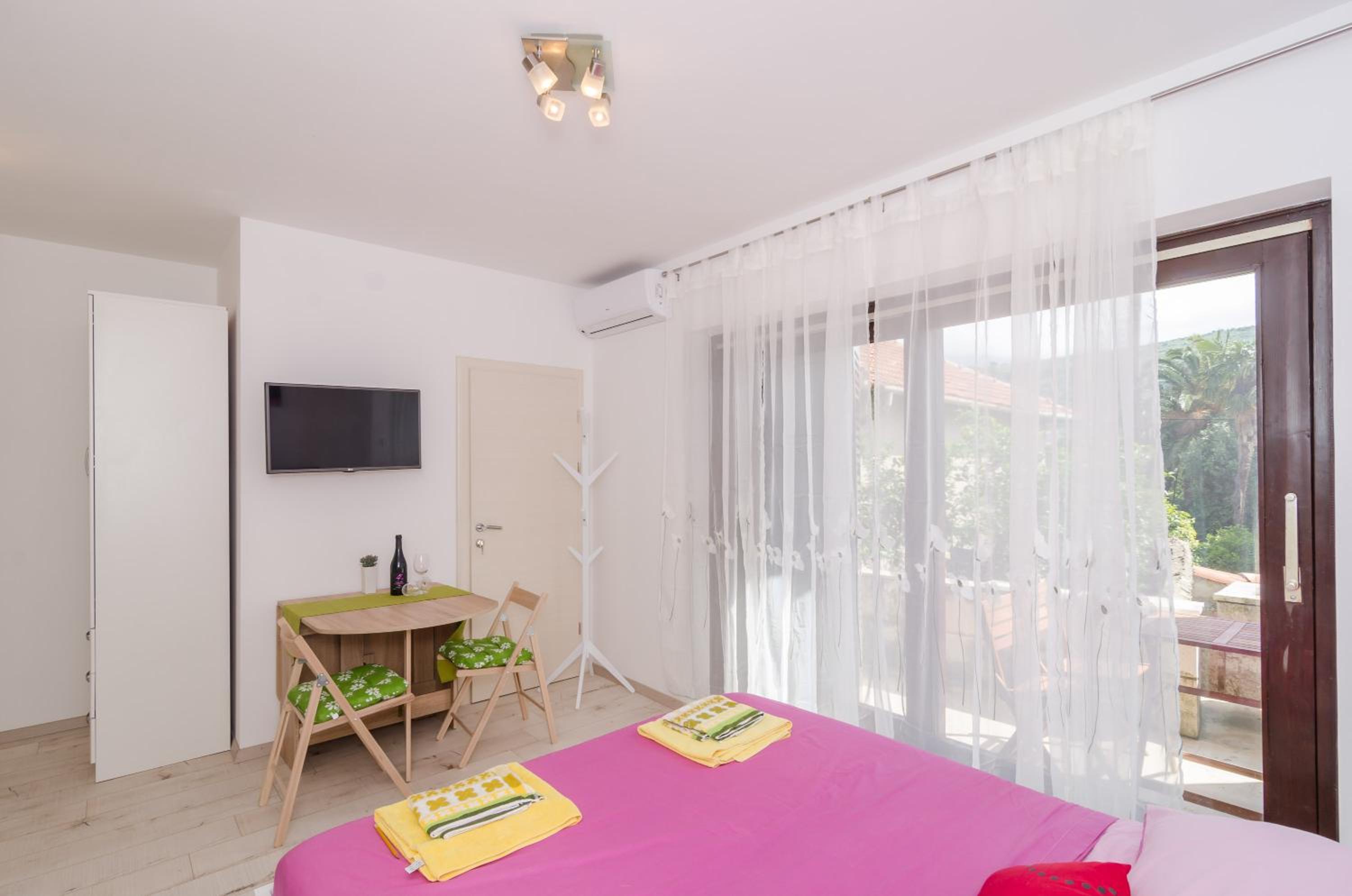 Apartments Eva