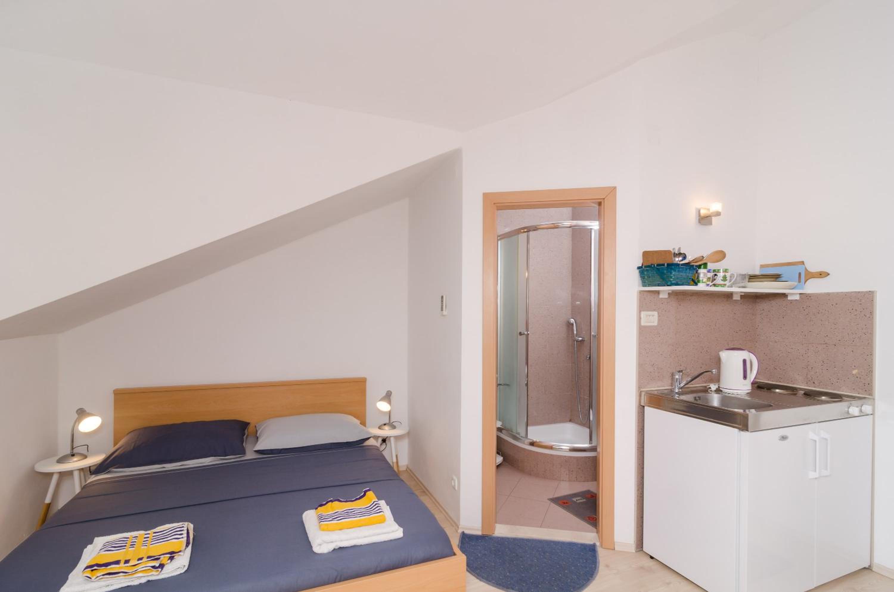 Apartments Eva