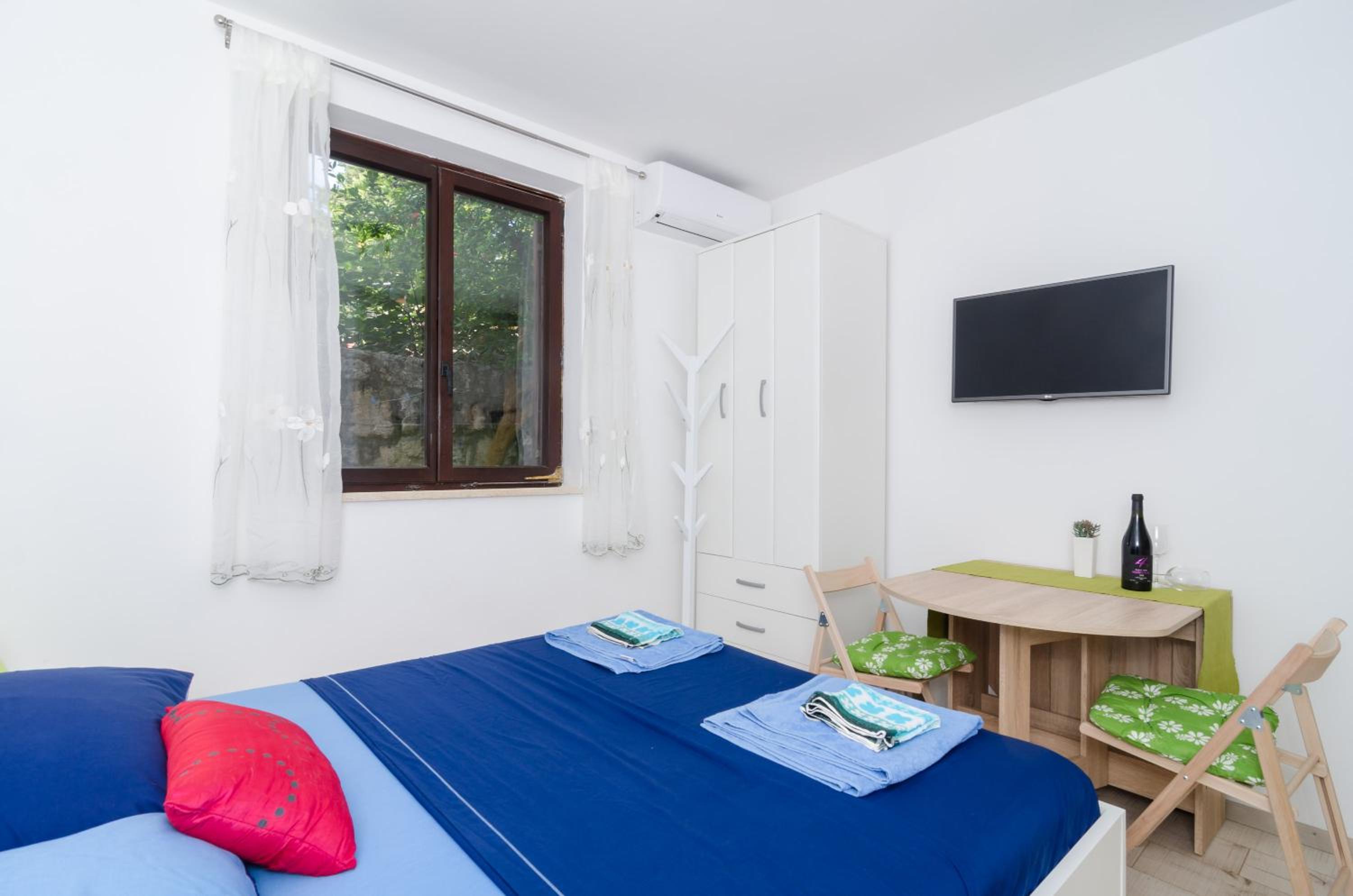 Apartments Eva