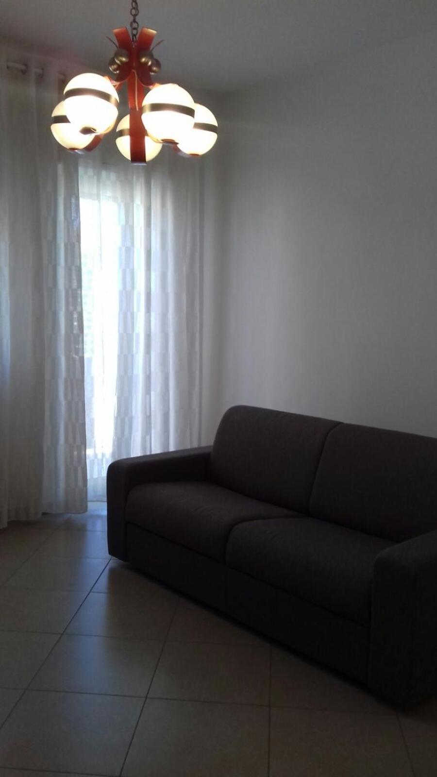 Flat by Lello
