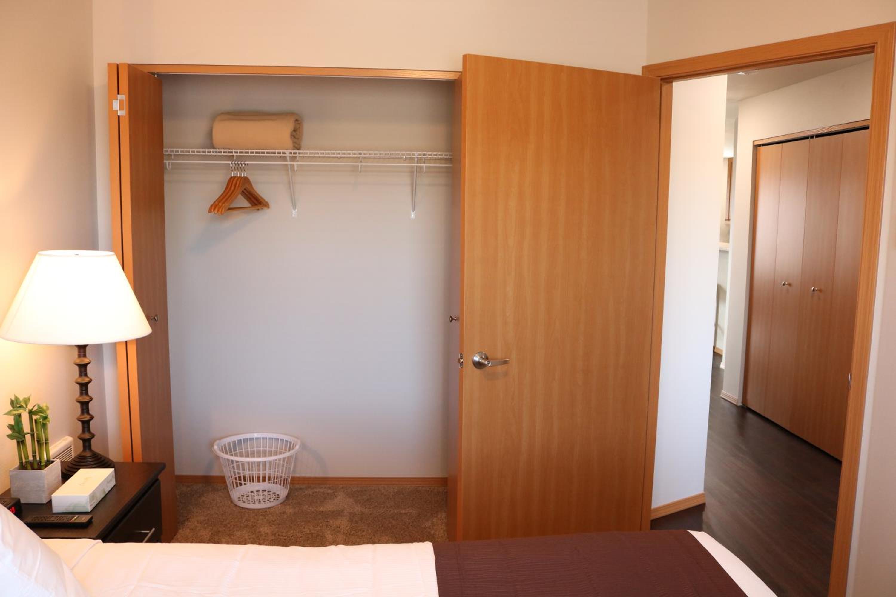 Autumn Leaf Suites
