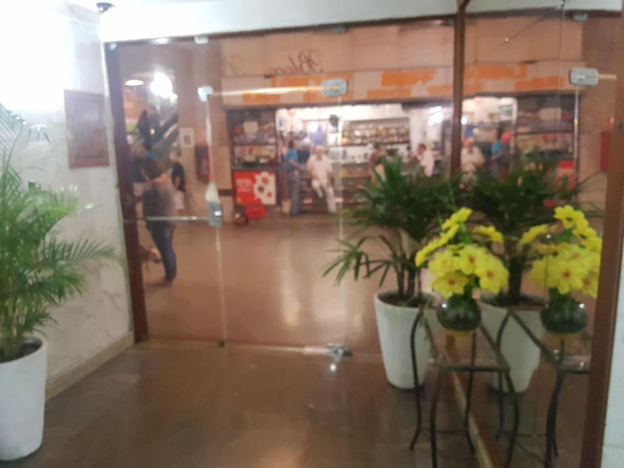 Apto Copacabana com 2 Suítes