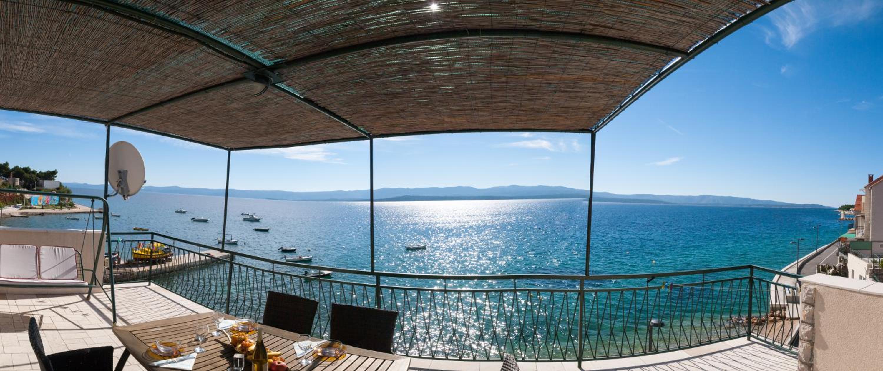 Apartmani Robert view 3
