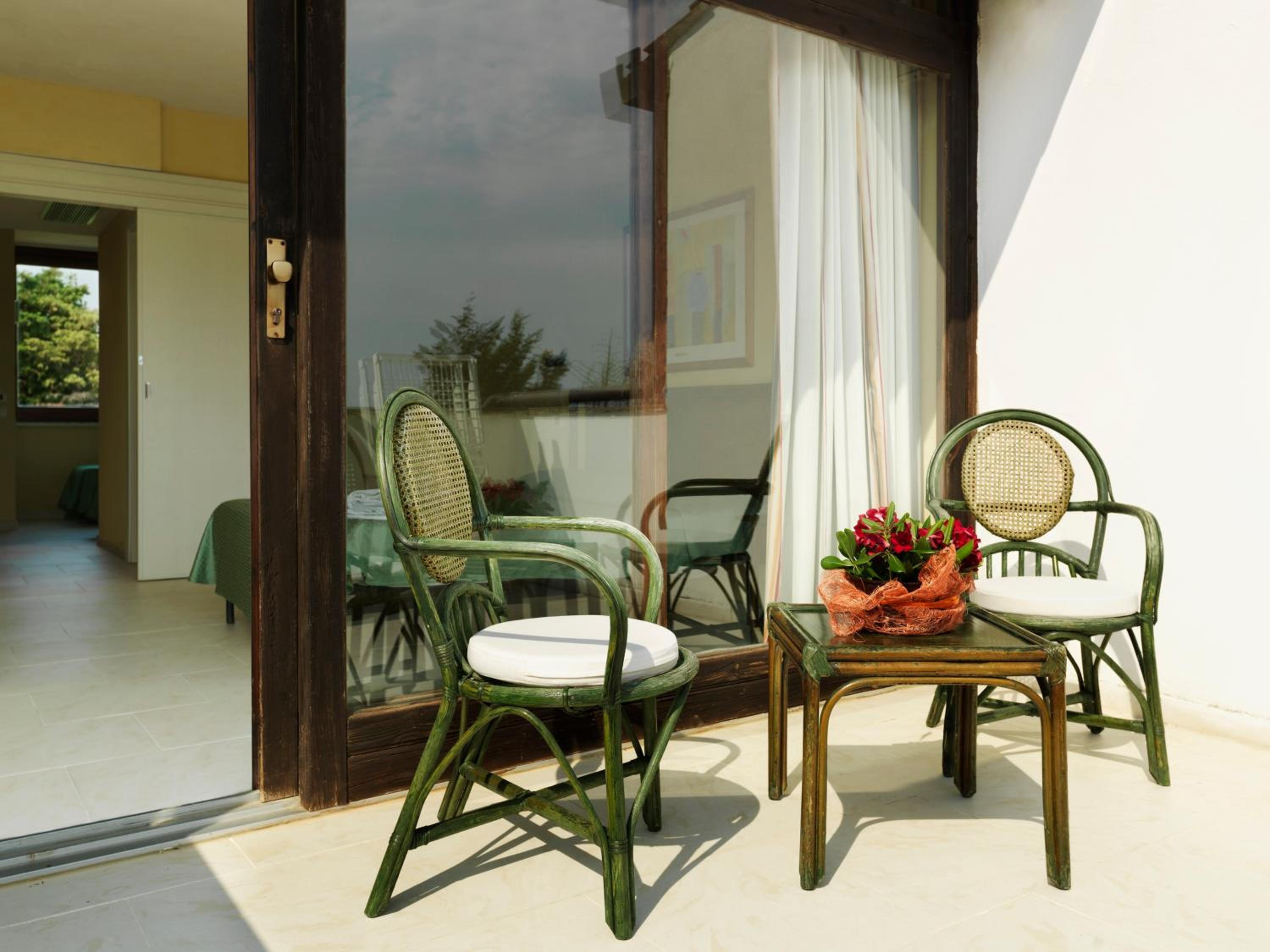 balcony