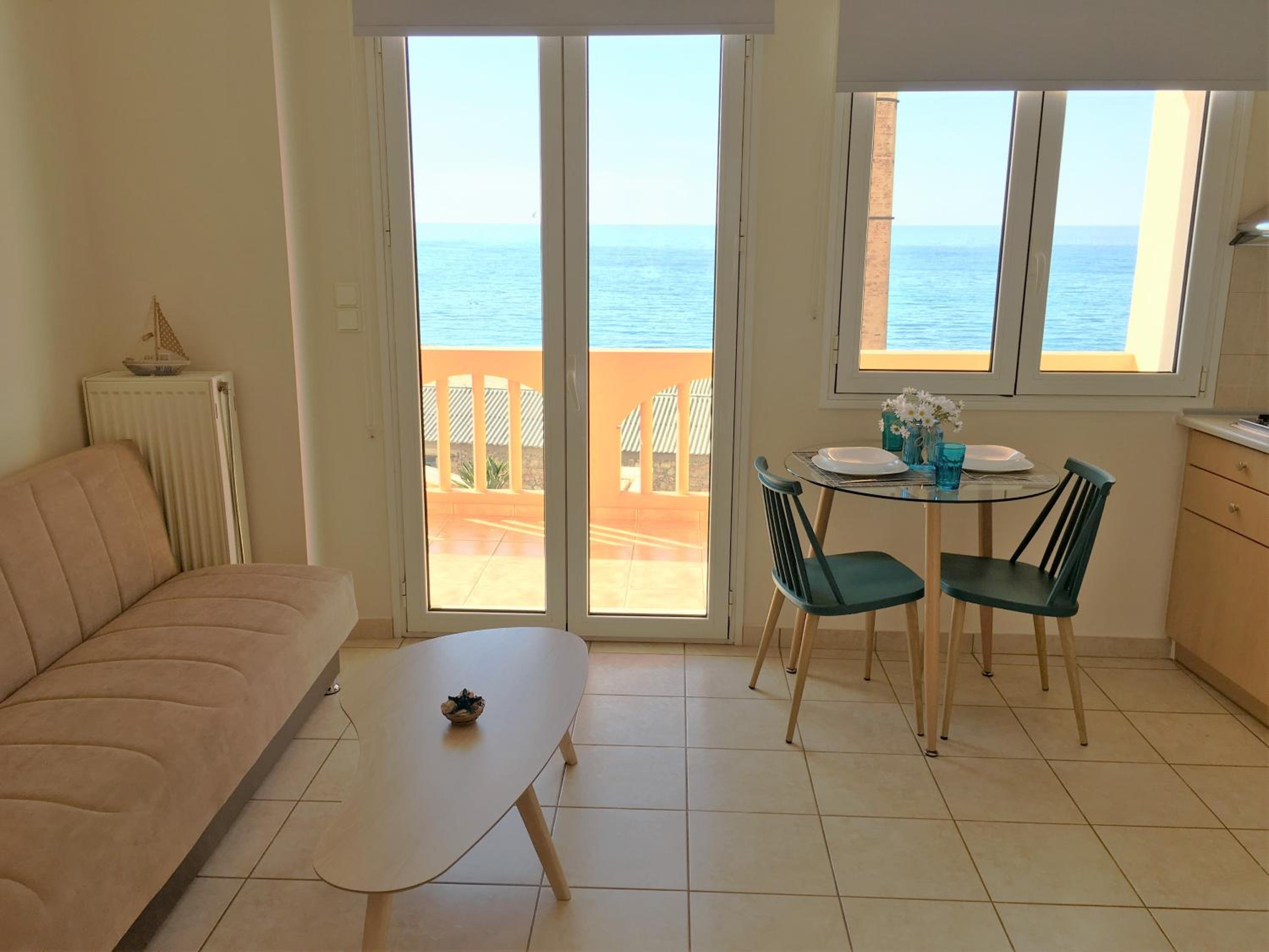 Koumpe Blue Sea View Apartment (2)