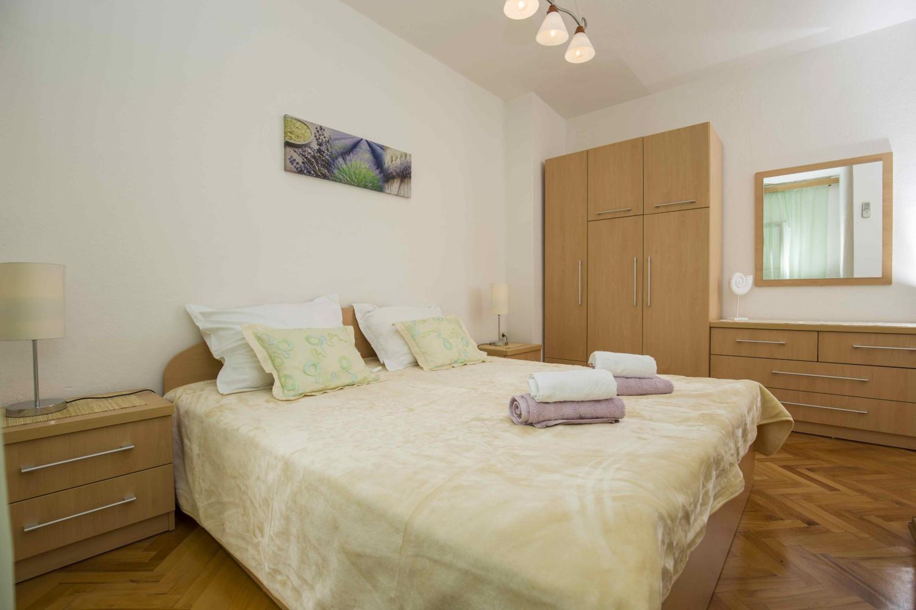 Apartmani Sani Bol