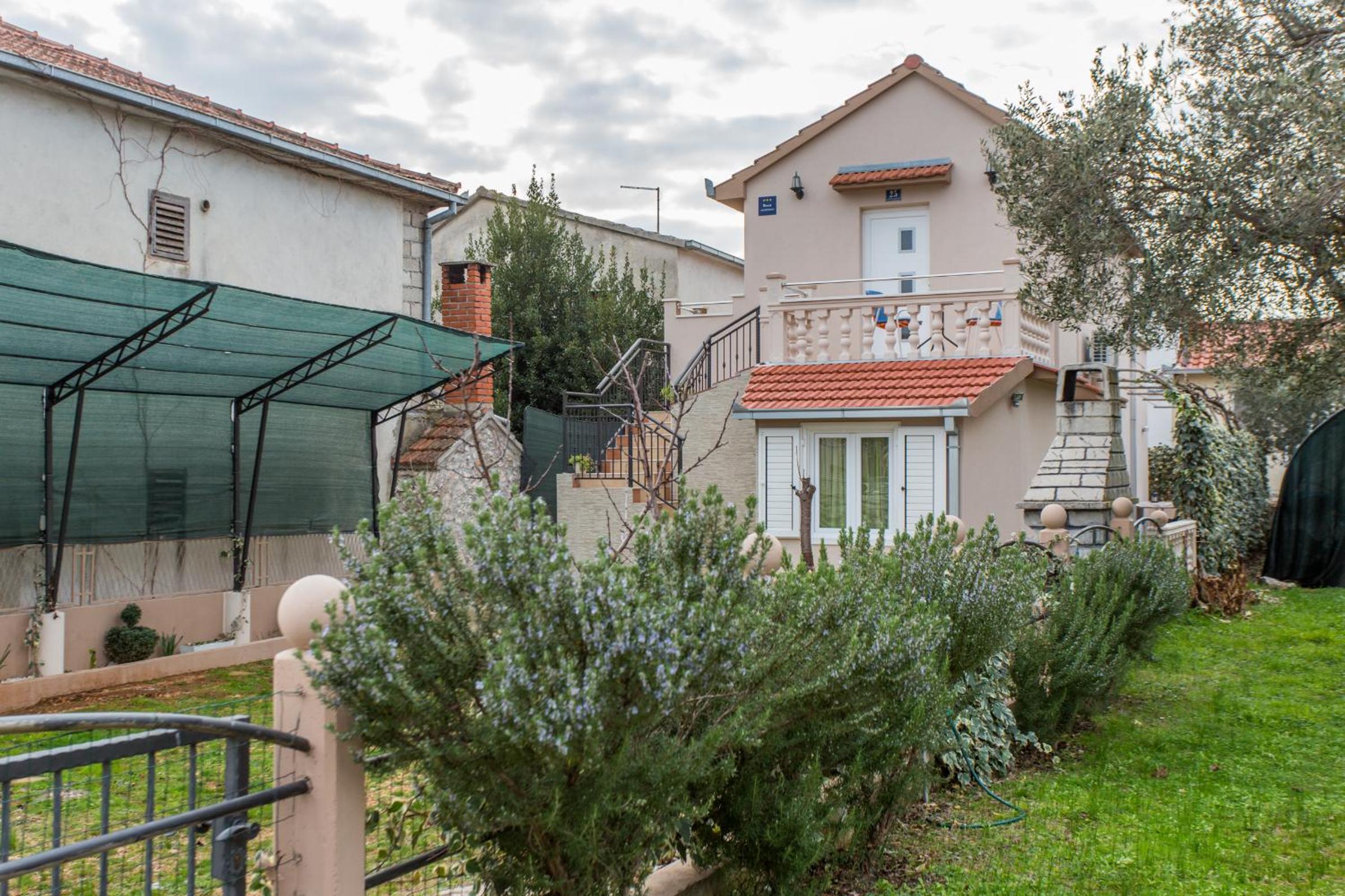 Apartmani M I R J A N A view 5