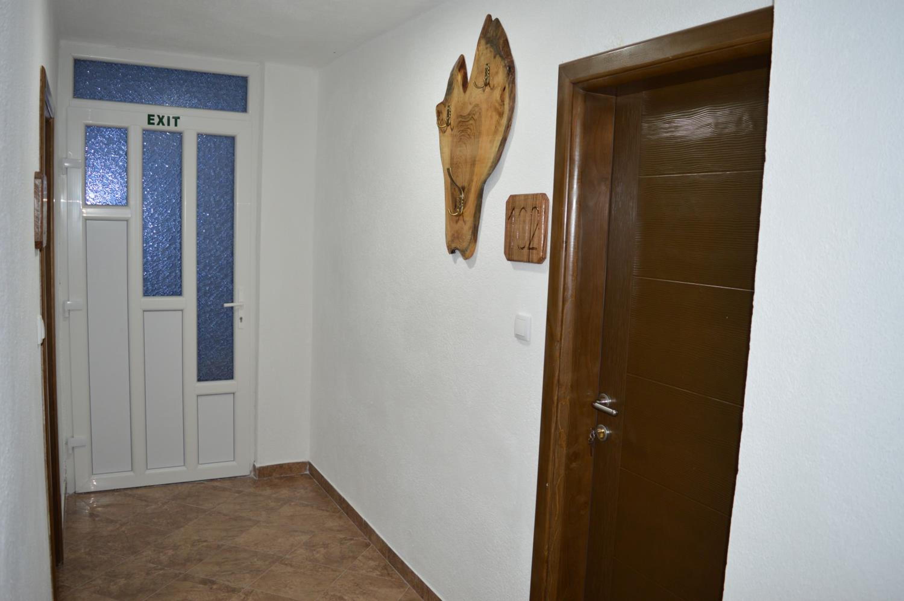 Photo 31