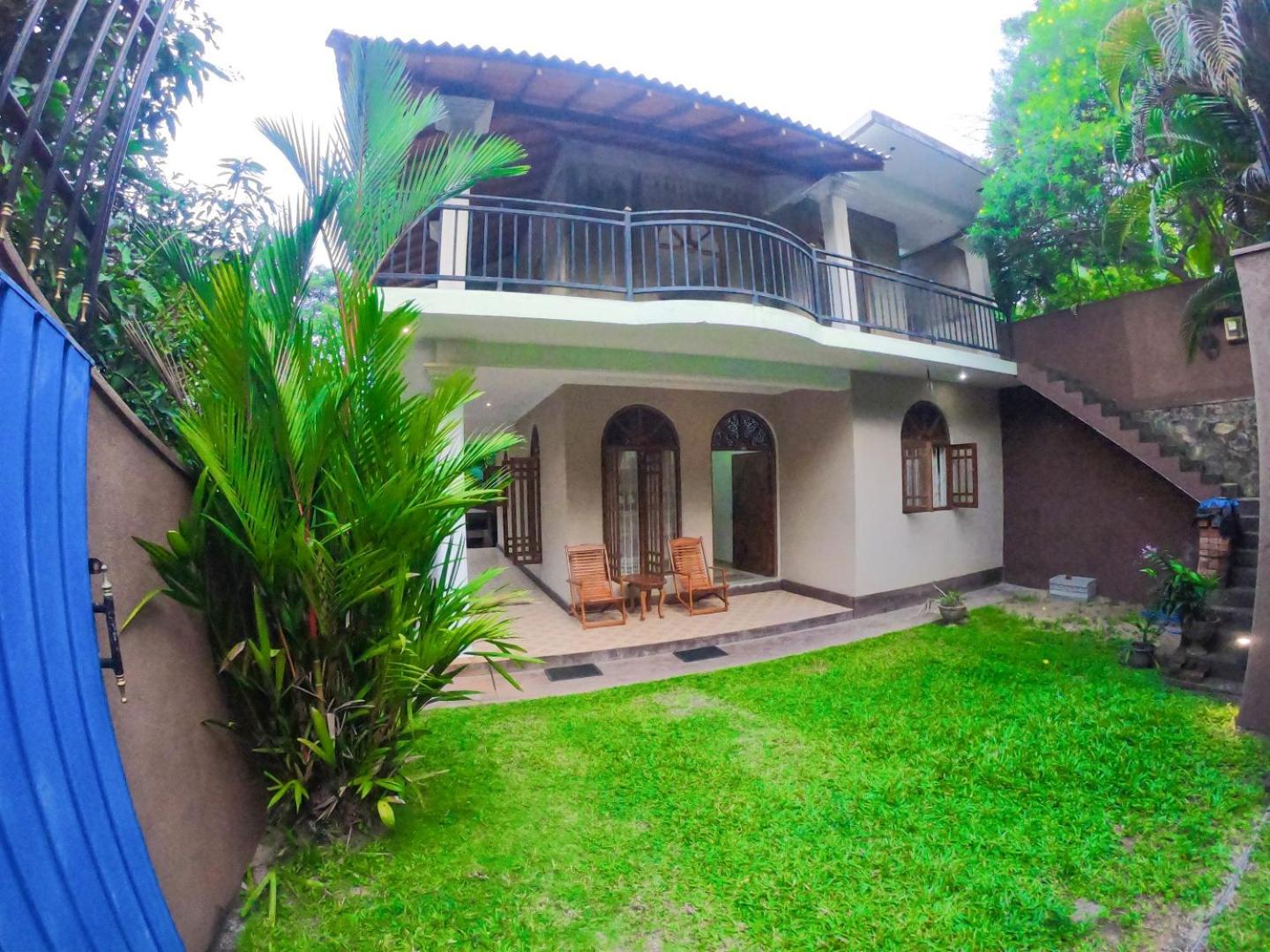 Villa Tujan