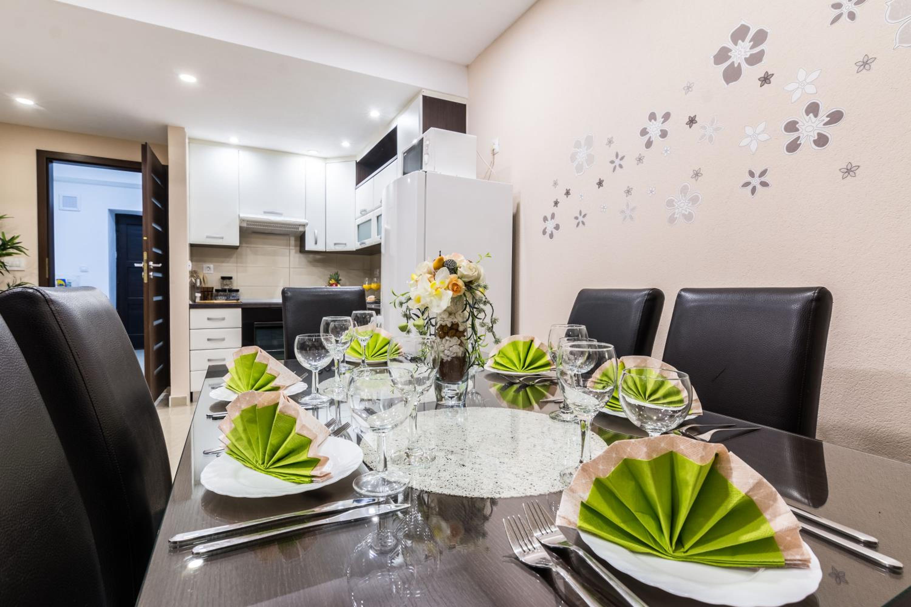 Hotel Old Town House Pakoštane - Image 1