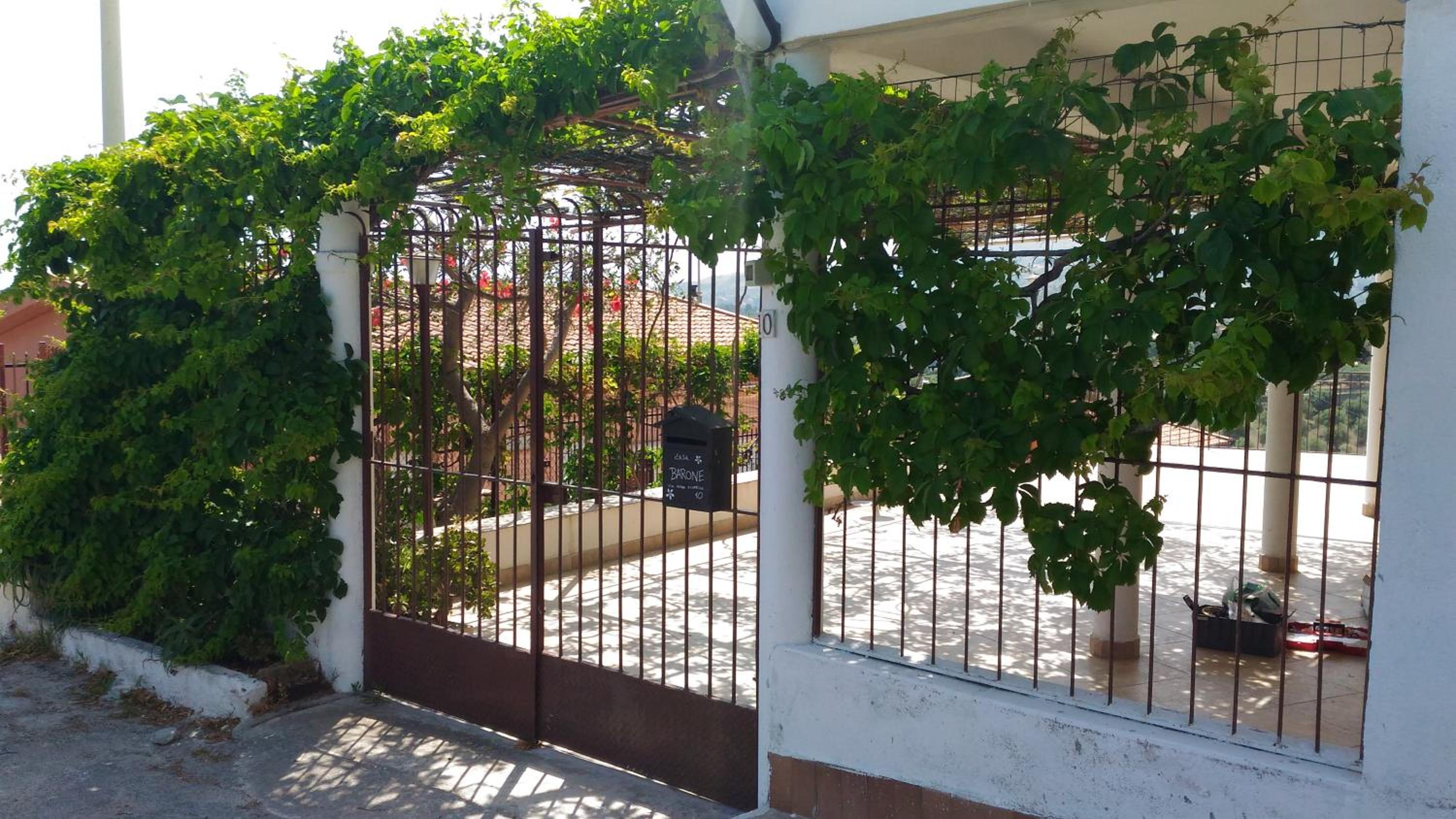 Casa Vacanze Barone view 4