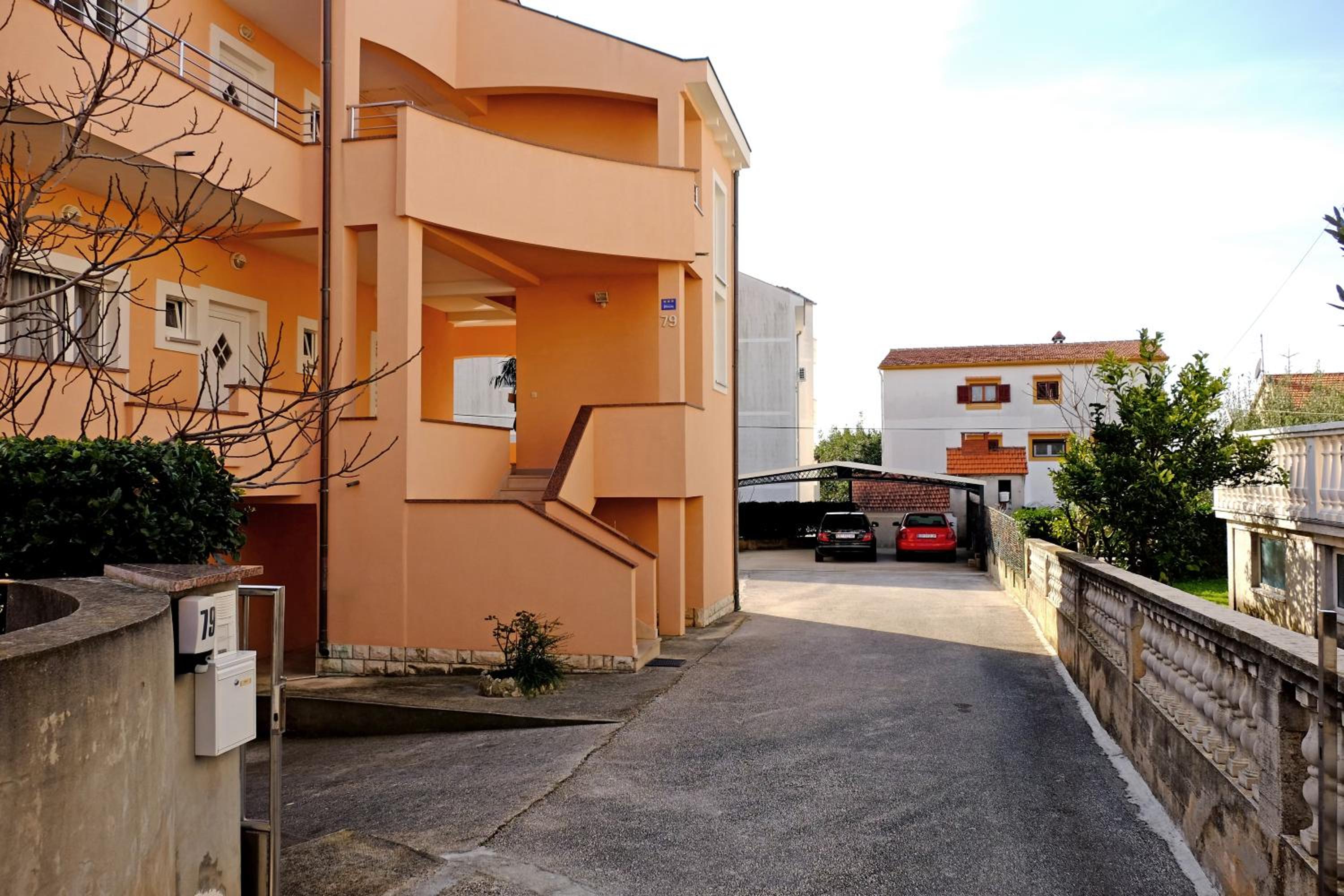 Photo 46