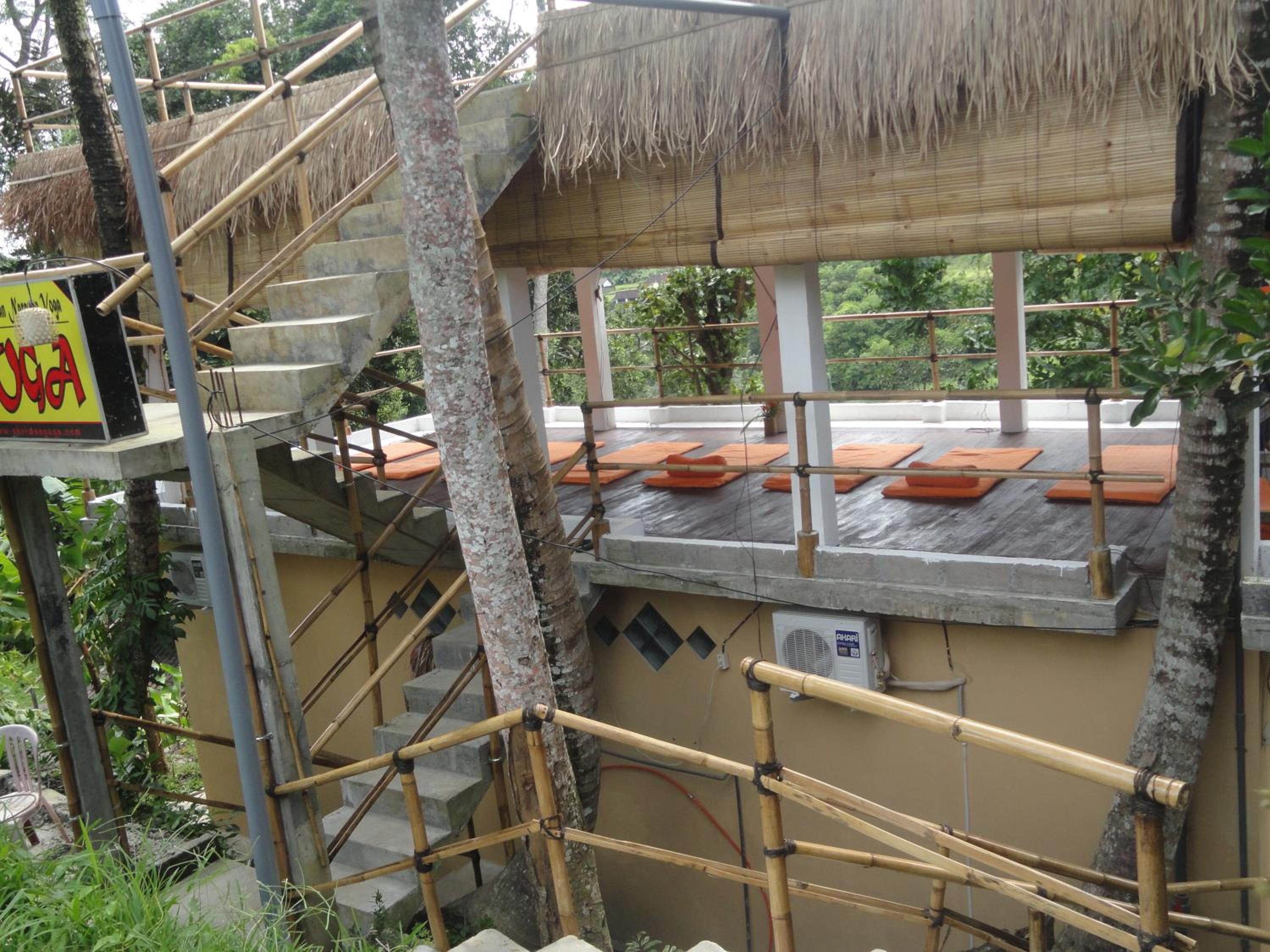 Putu Yoga Bungalow