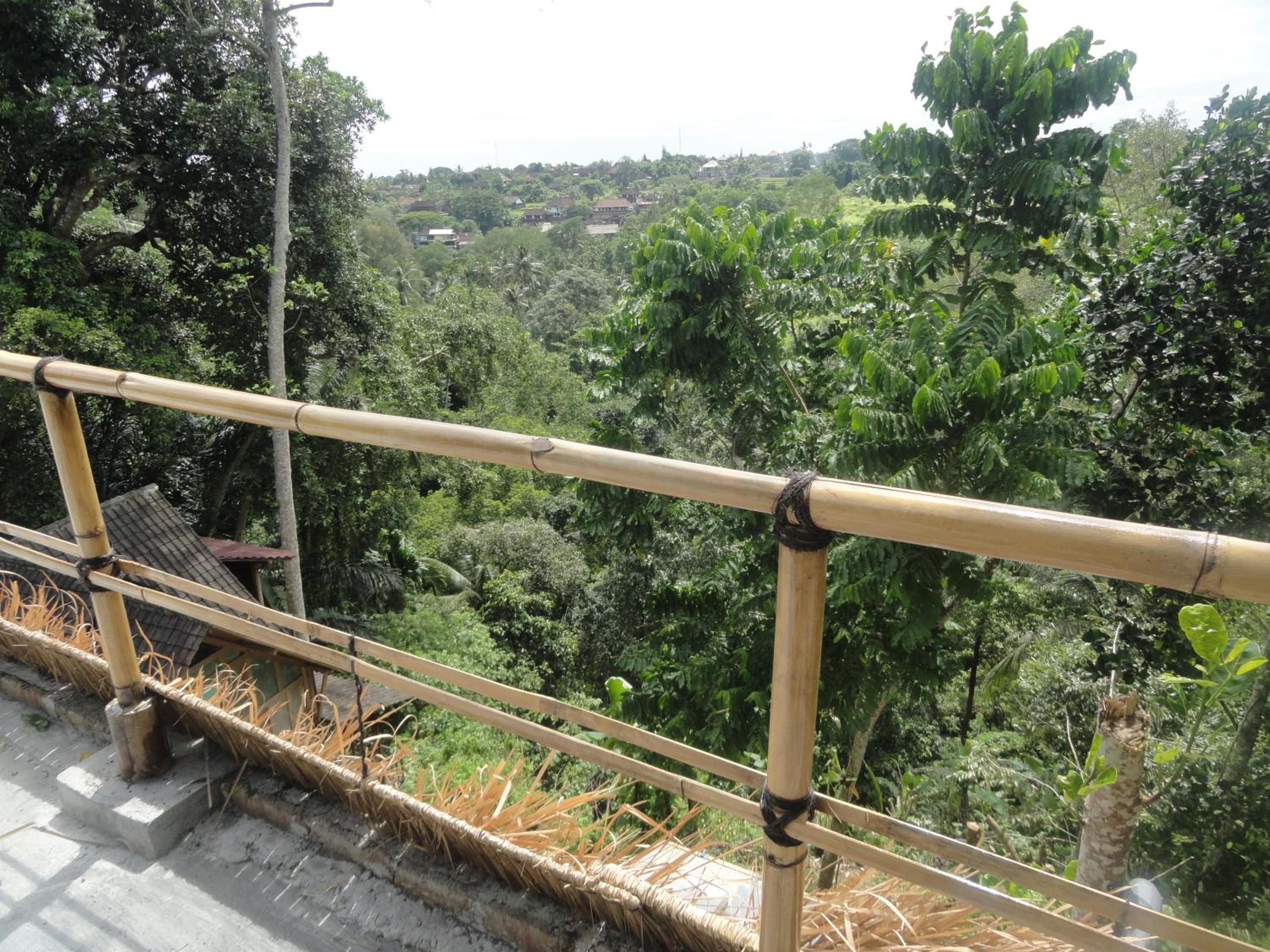 Putu Yoga Bungalow