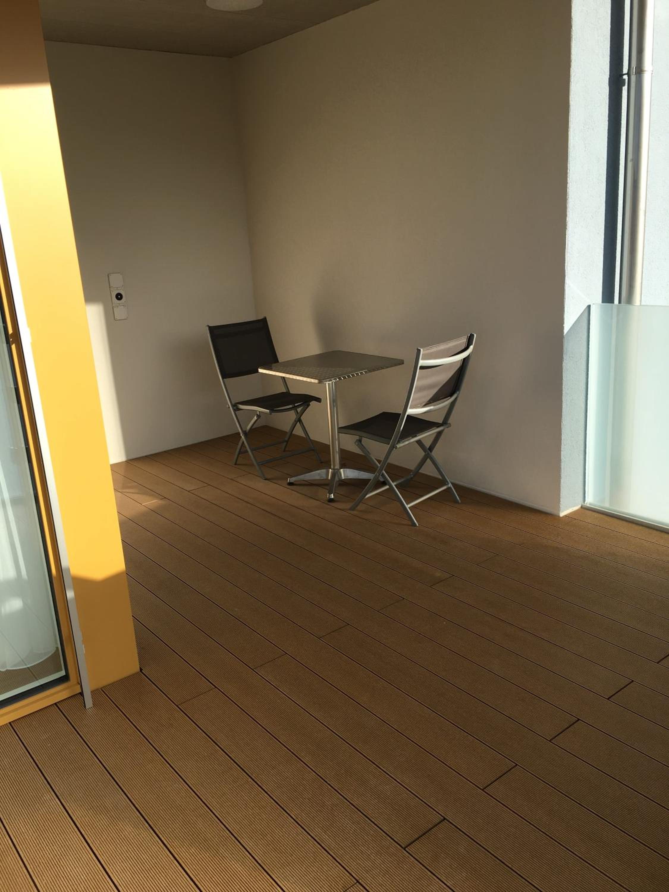 Close to Zürich centre and Airport
