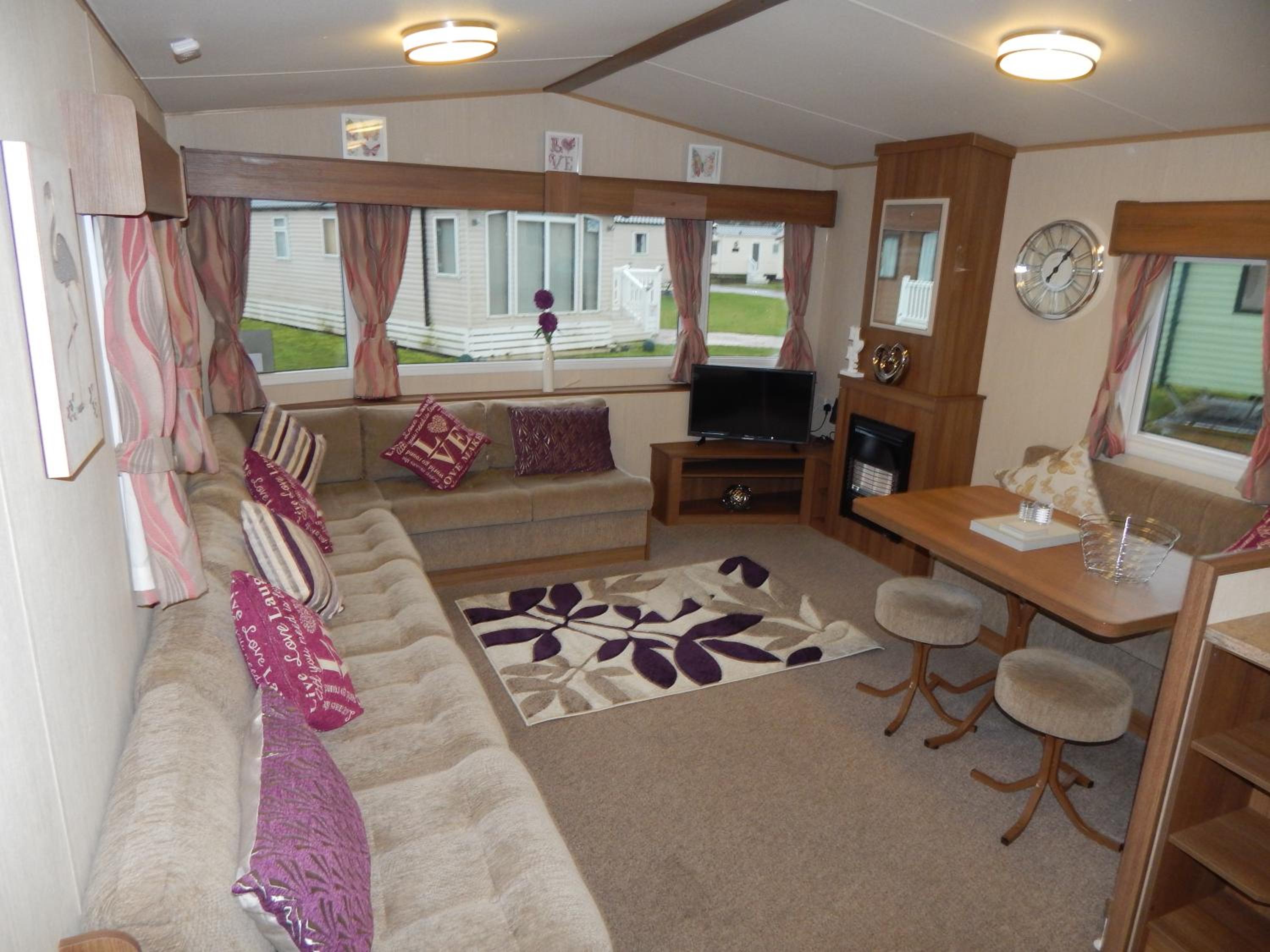 Flamingo Land - Woodlands W42 view 4