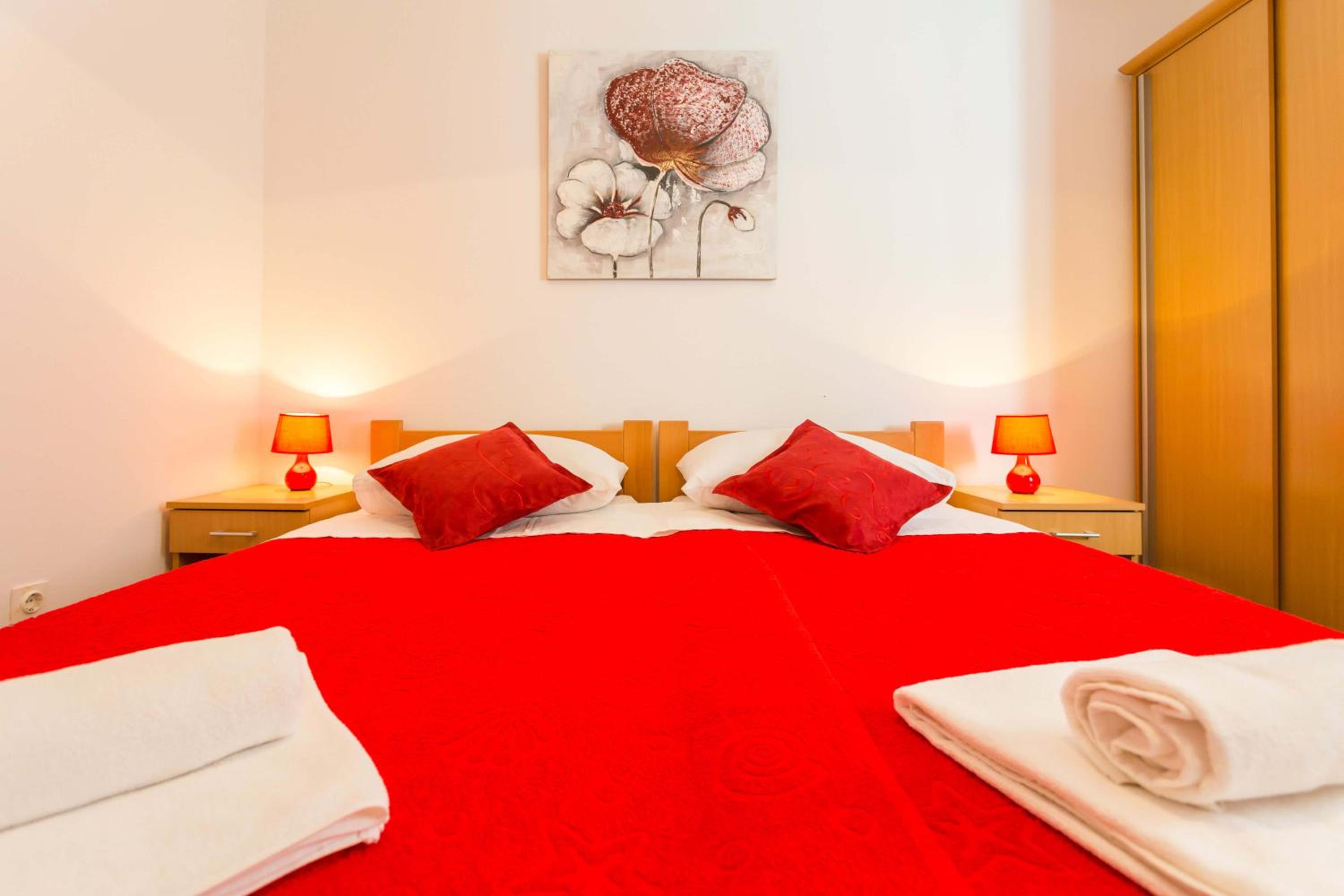 Apartments Afrodita