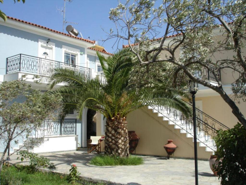 Dryoussa Apartments