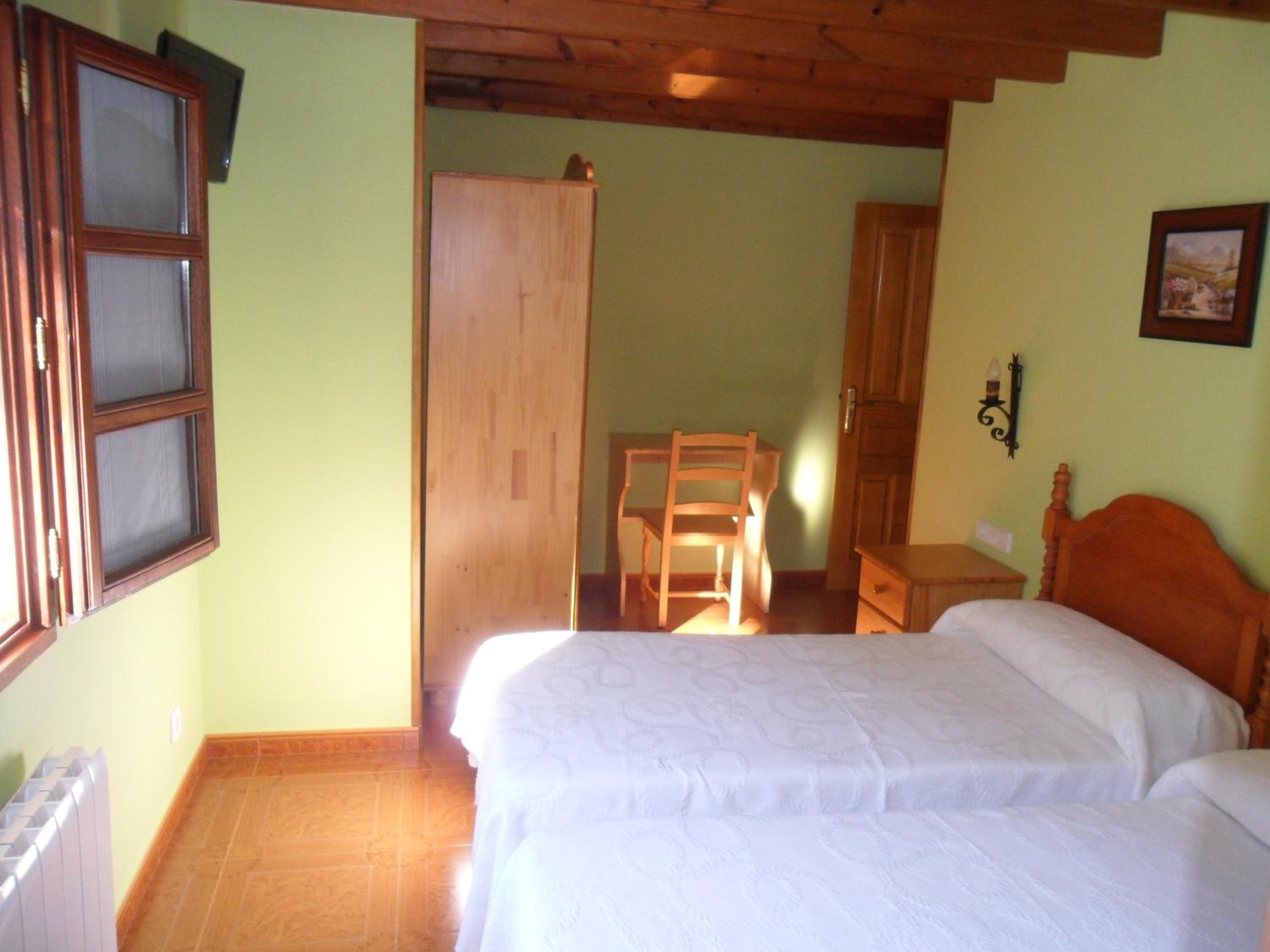 Photo 25
