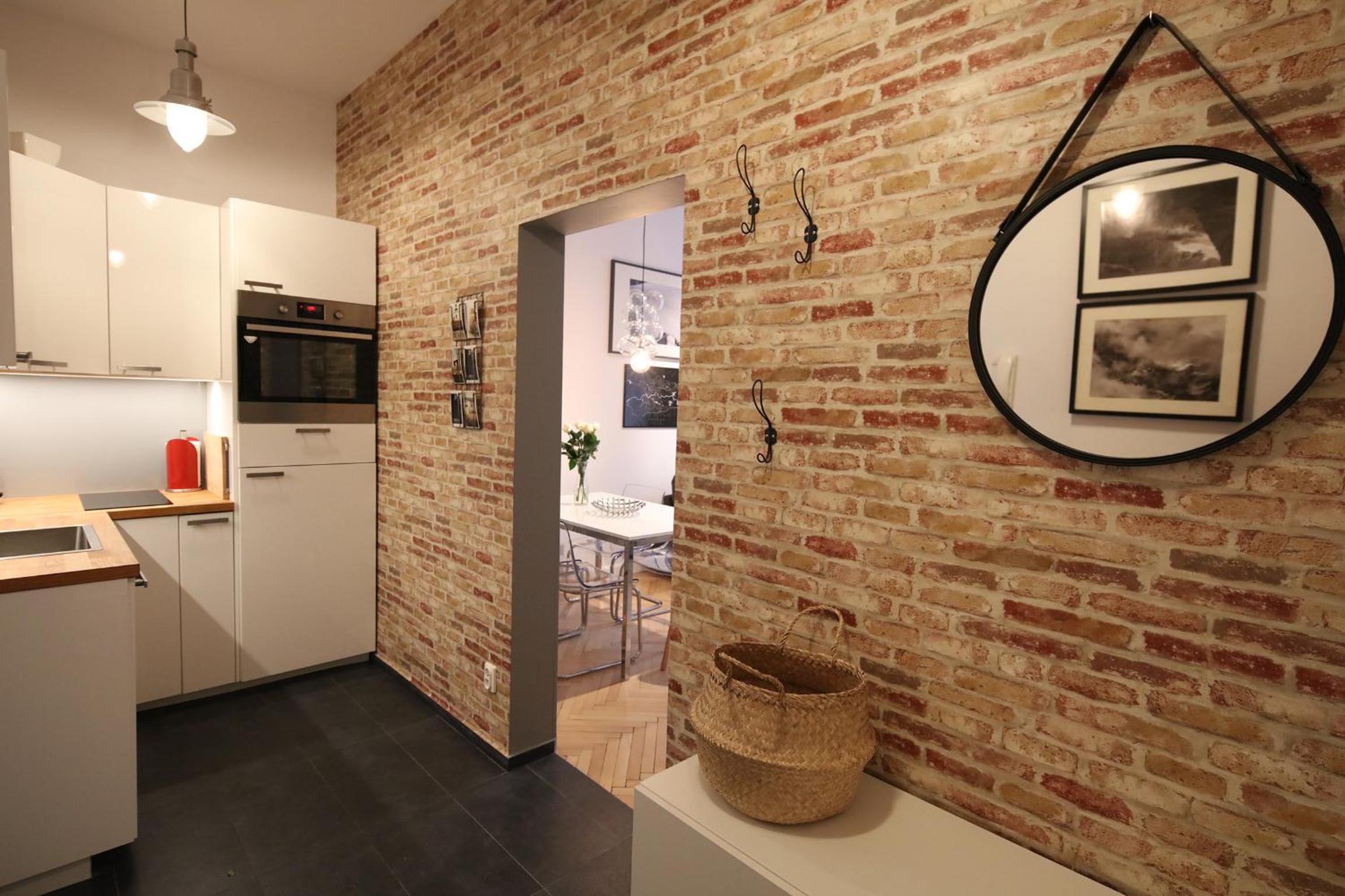 BRACKA 15 - Main Square Apartments view 3