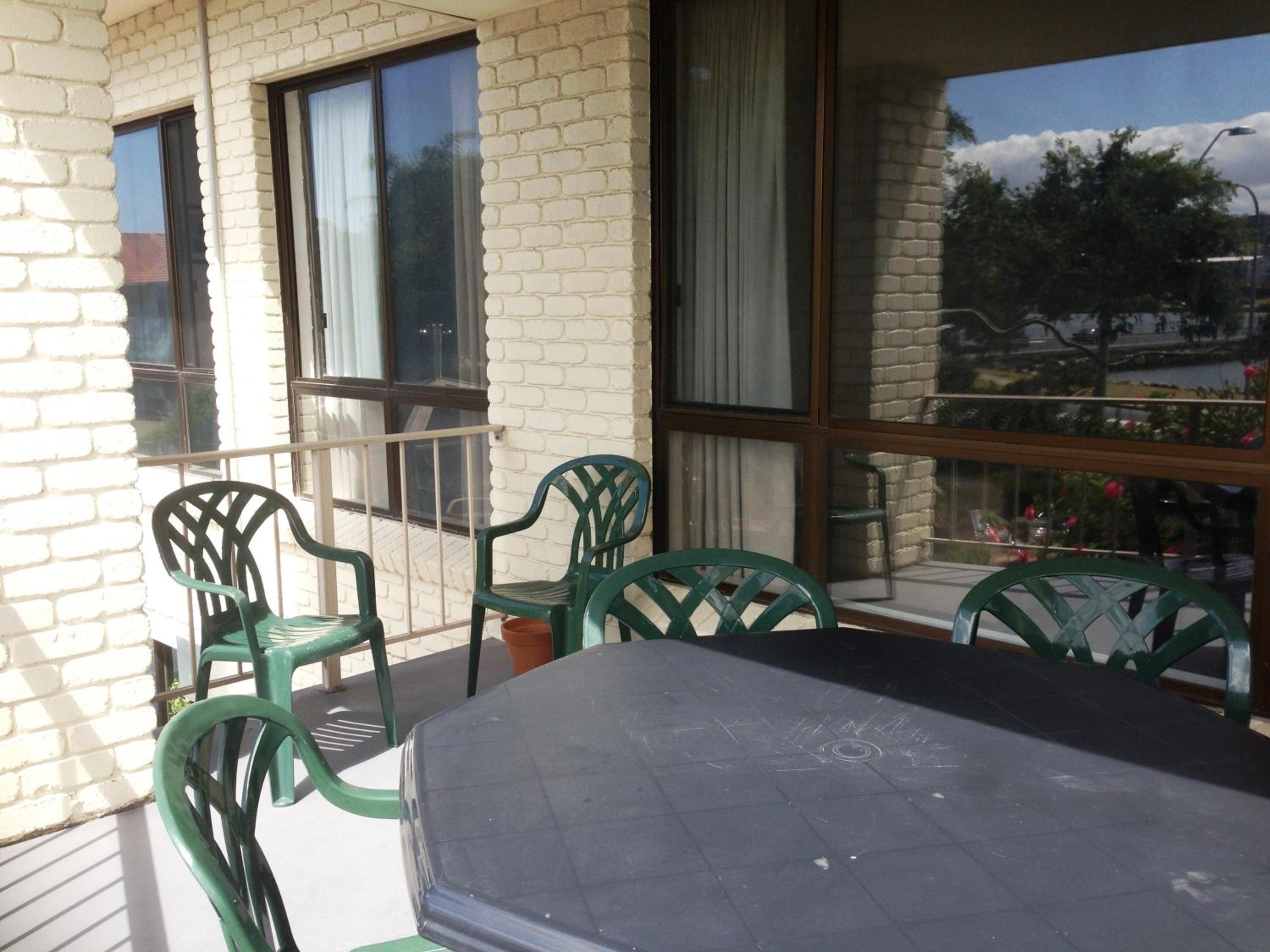 Balcony & Terrace