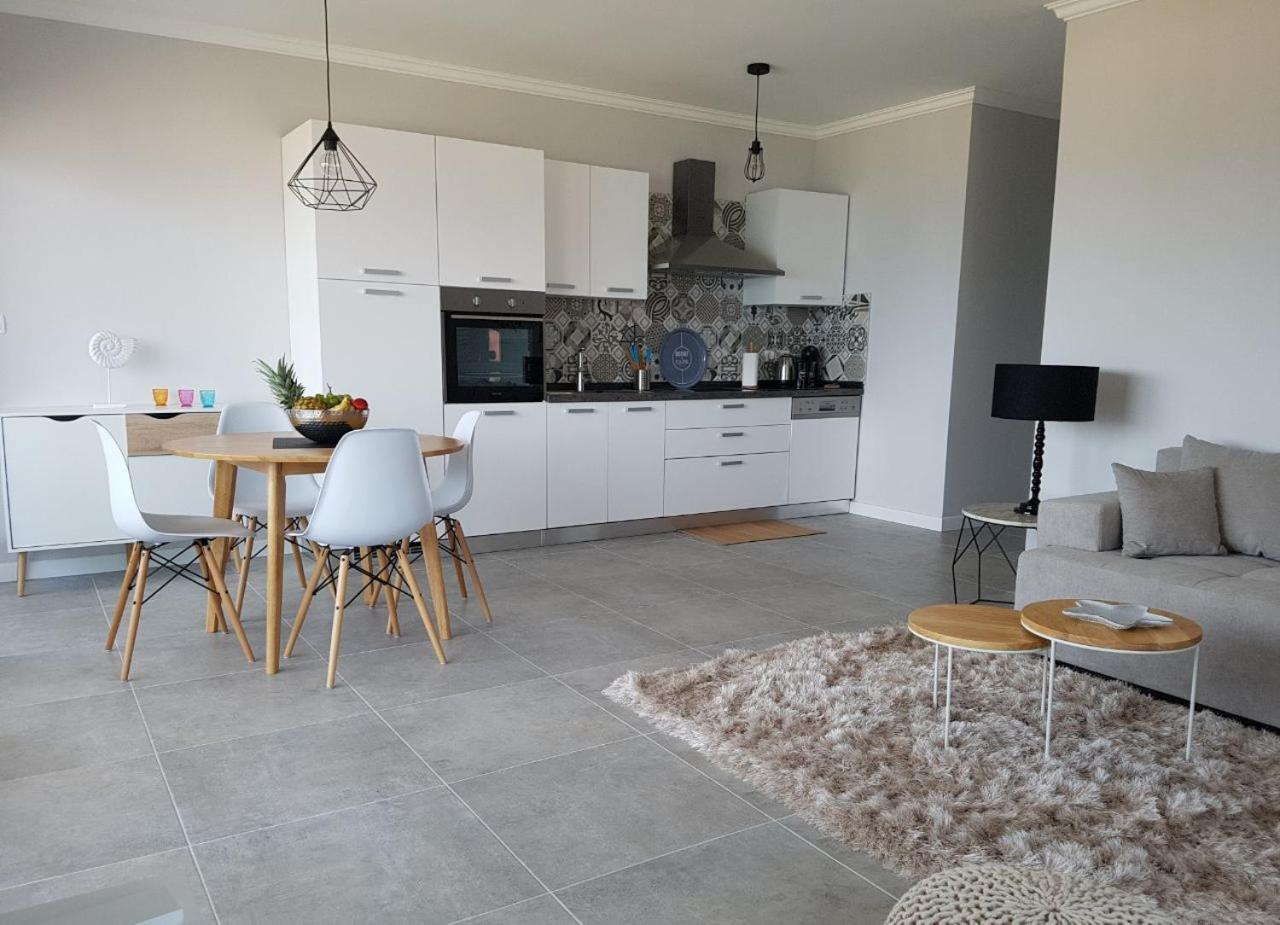 Petra's Place - Sea view apartment