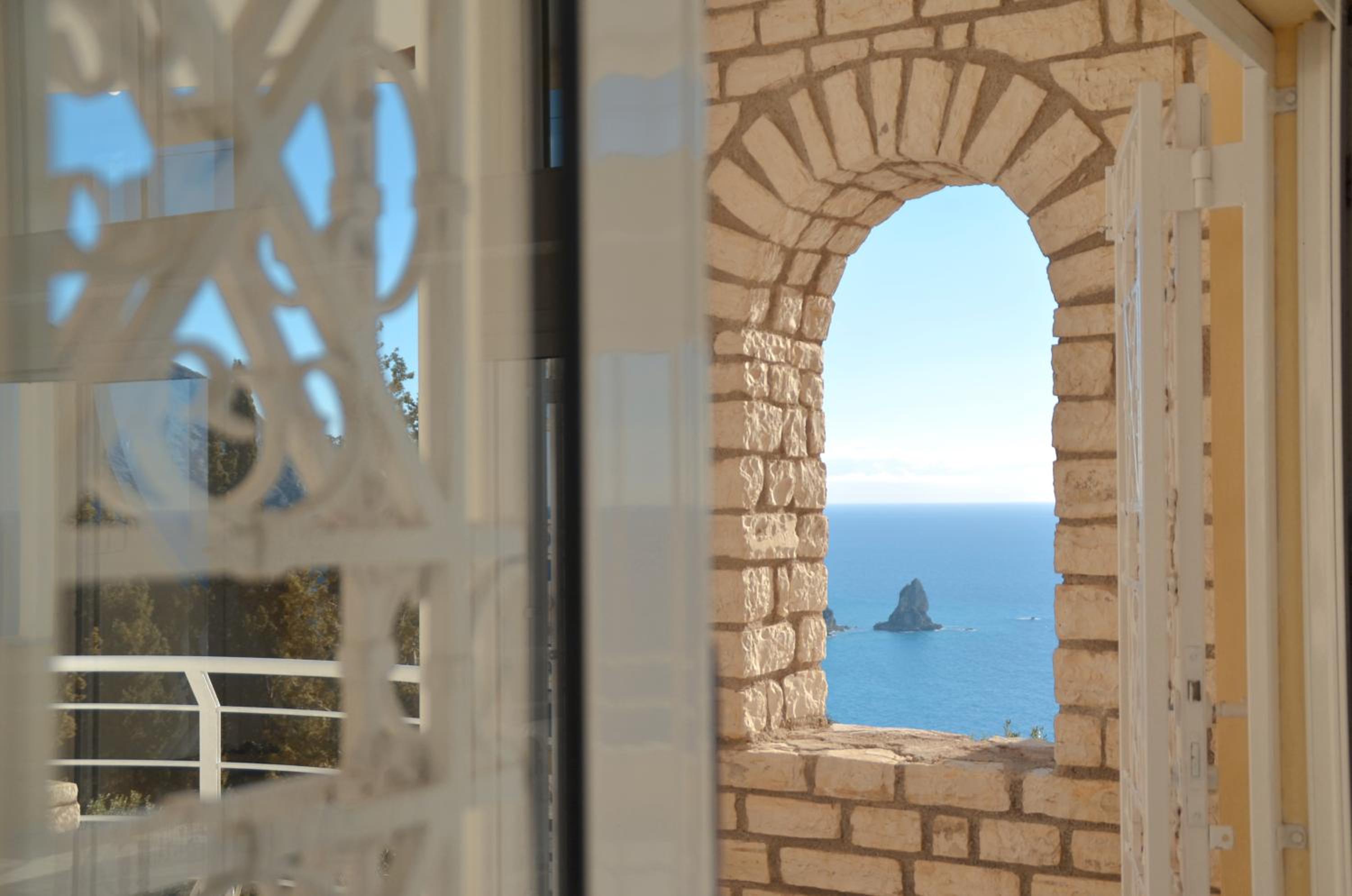 Villa Alibertini view 5